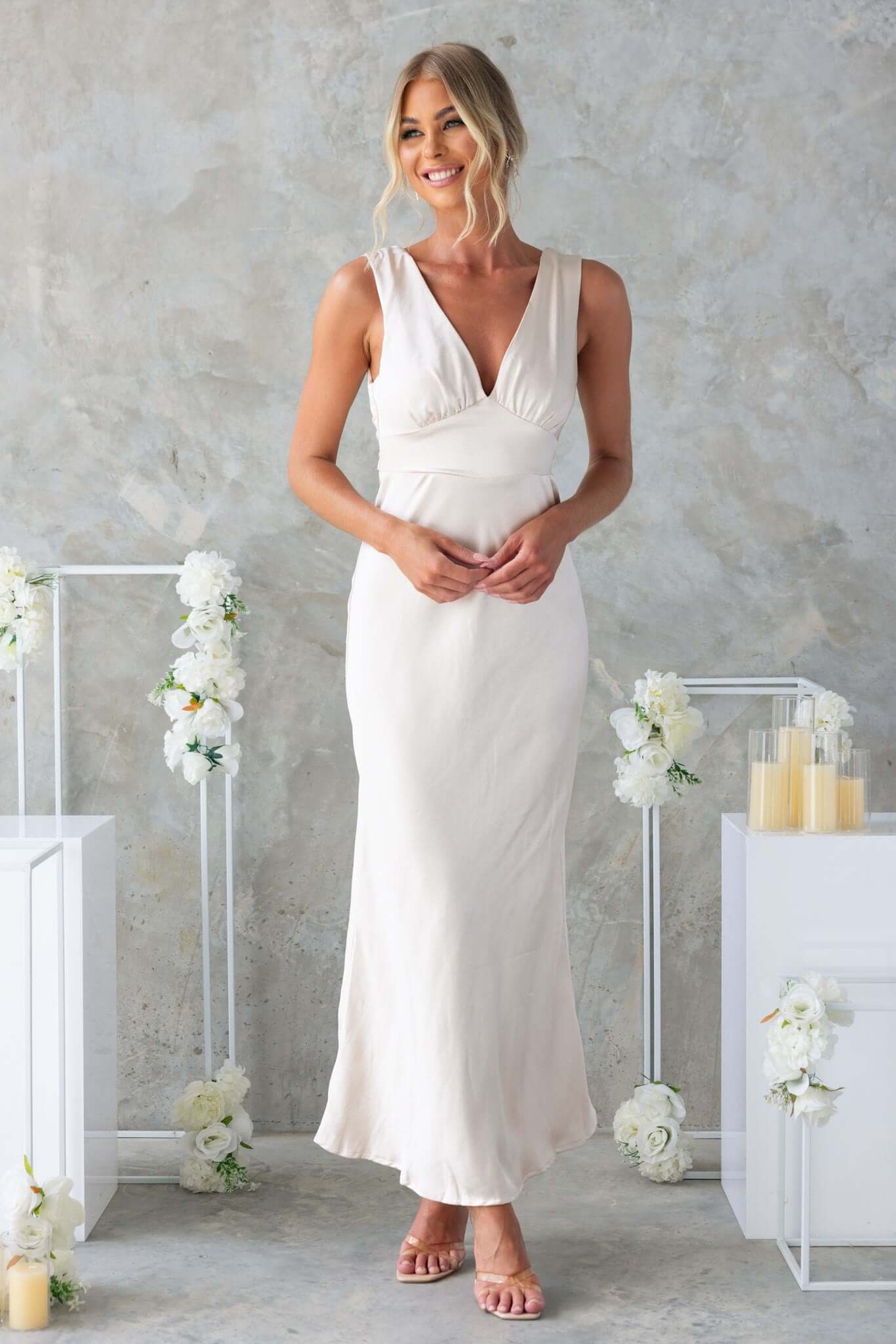 Alika Maxi Dress - Image 3
