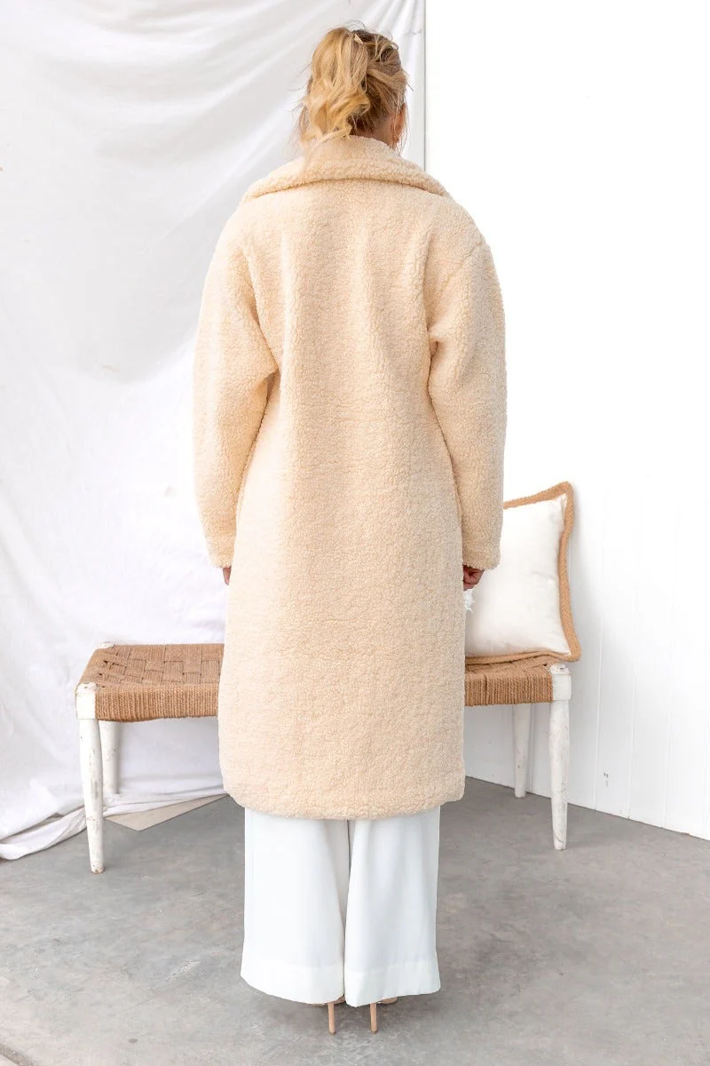 Annie Teddy Coat - Image 4