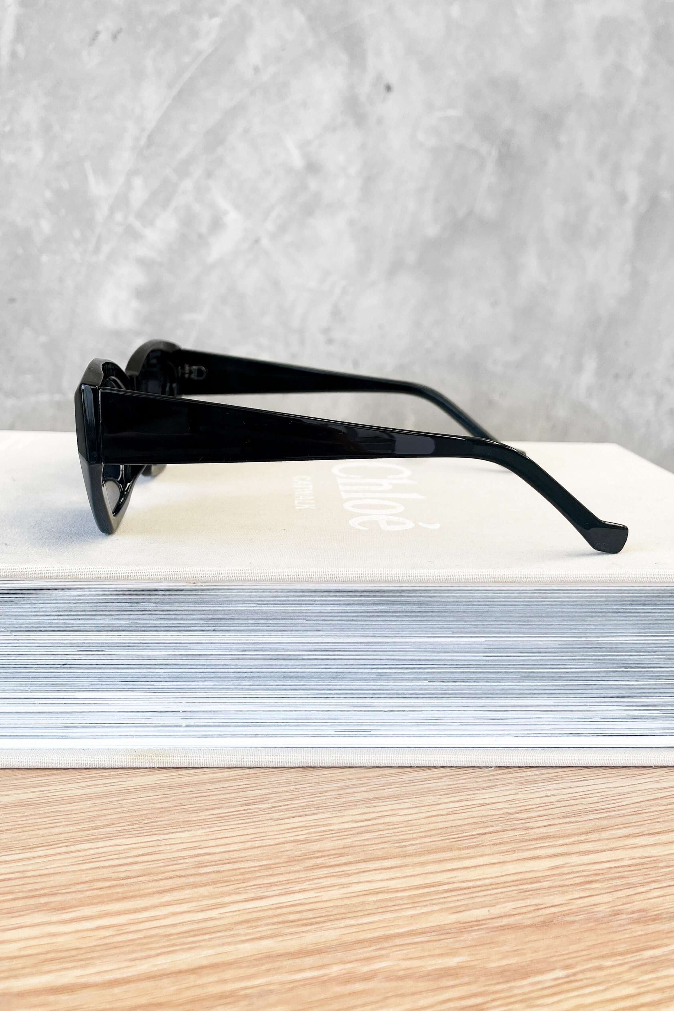April Sunglasses - Image 5