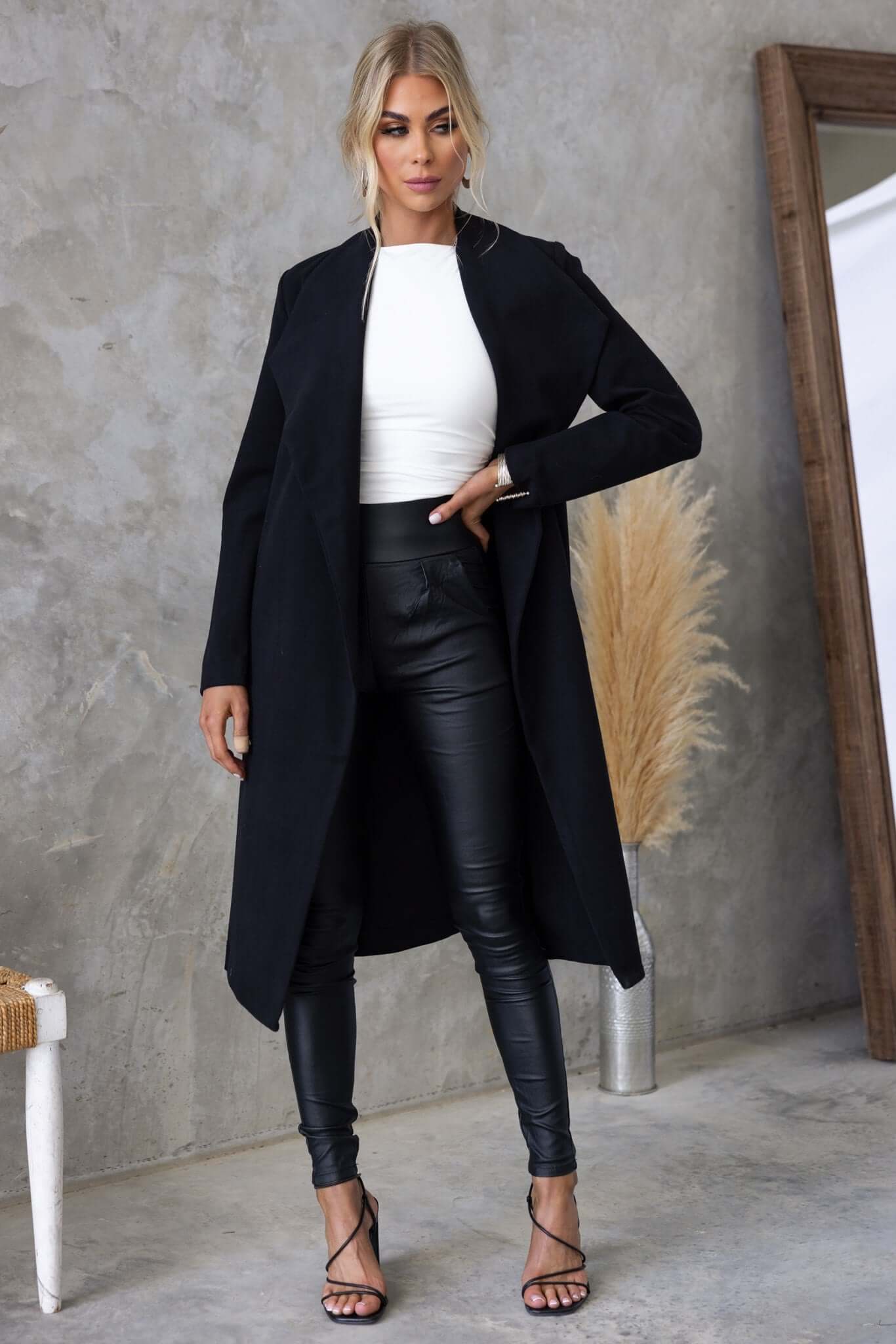 Aria Coat - Image 4