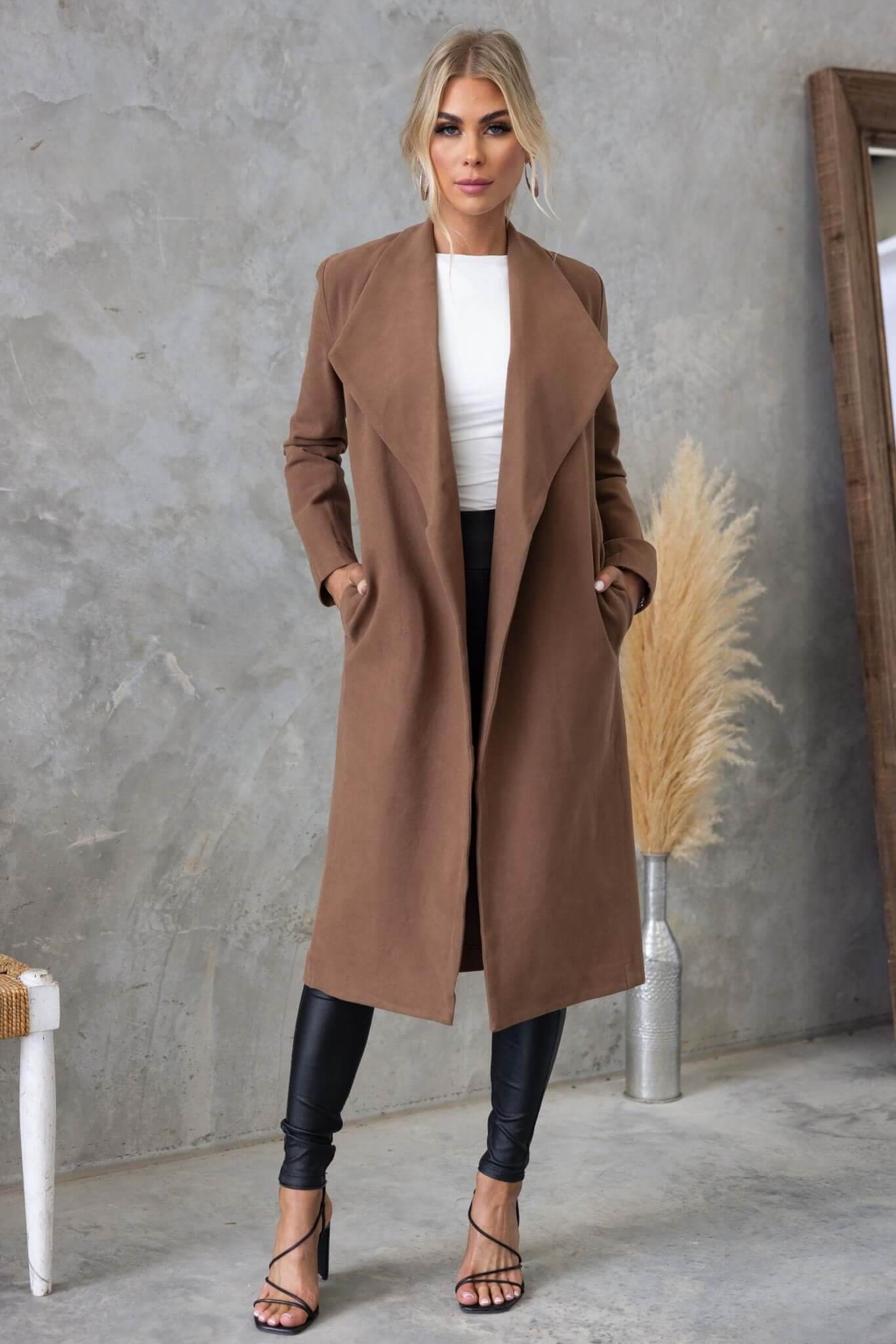 Aria Coat - Image 4