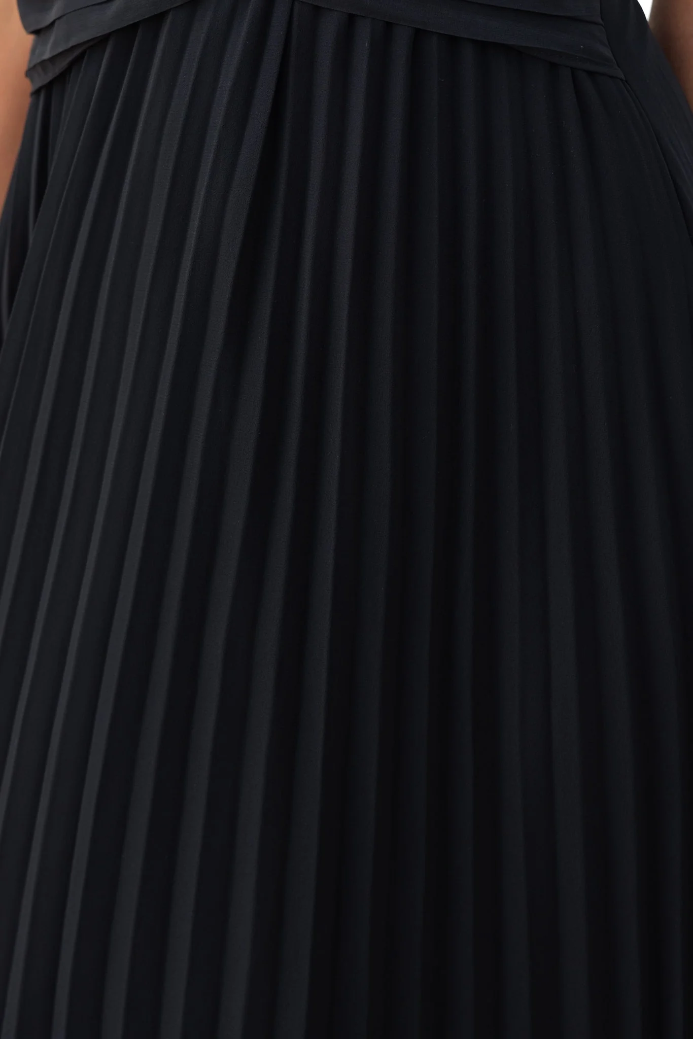 Arisha Midi Dress - Image 5