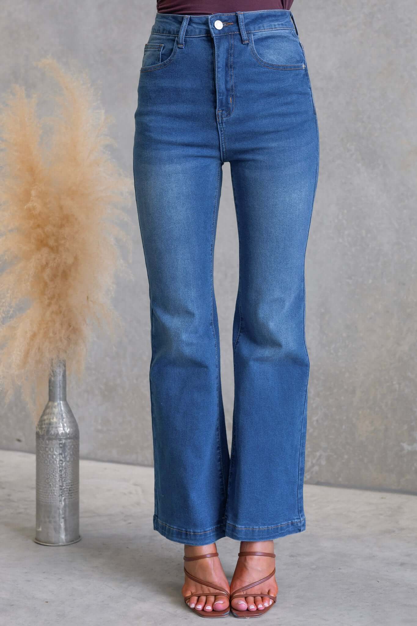 Caelia Jeans - Image 4