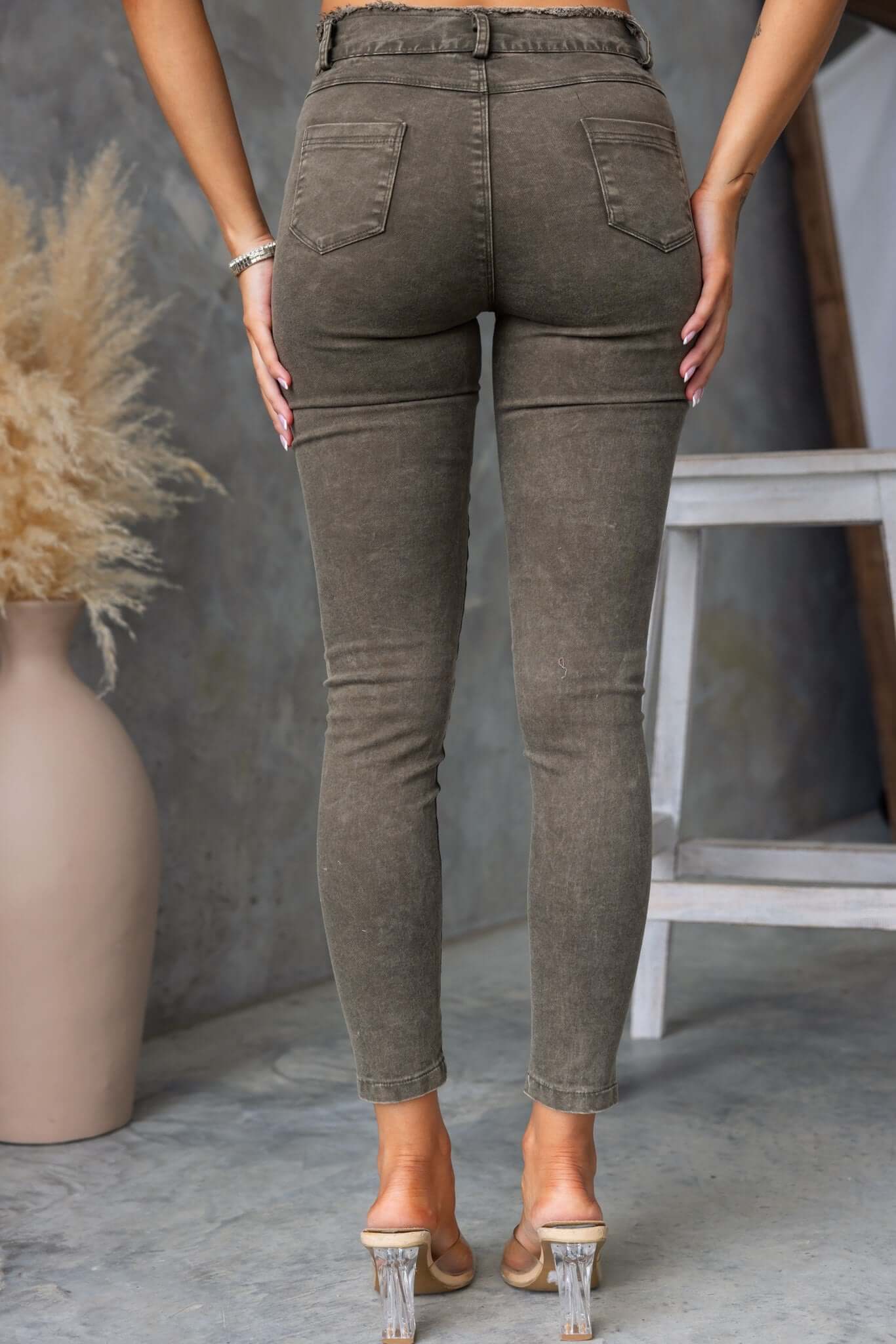 Cassander Jeans - Image 6