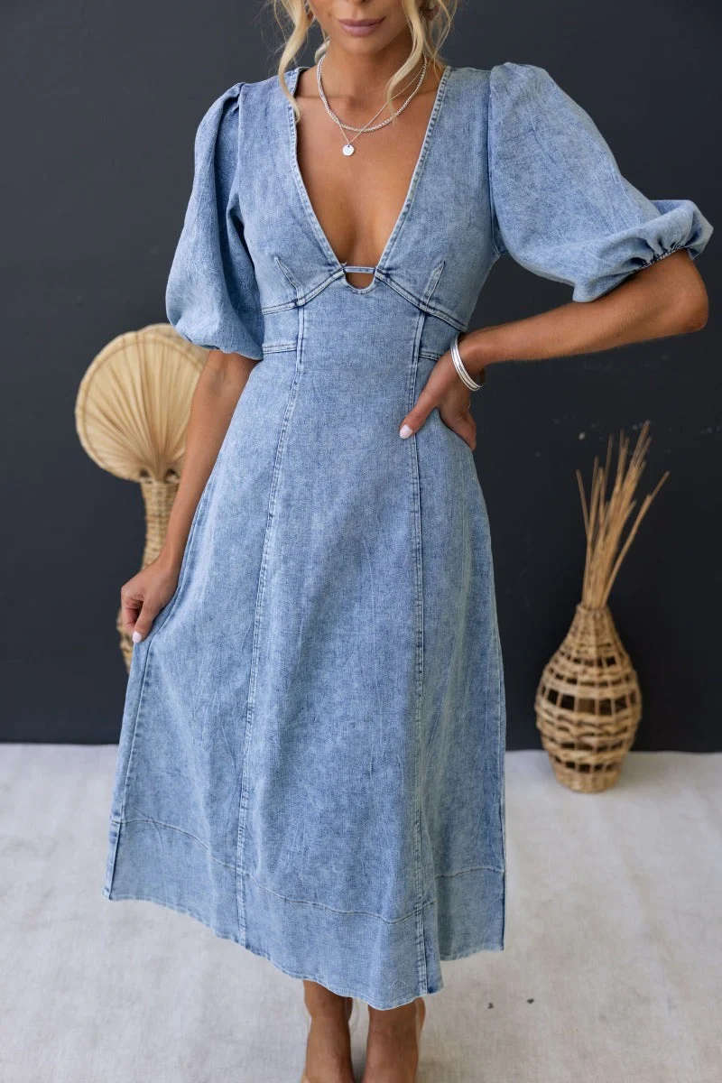 Castella Denim Midi Dress - Image 3