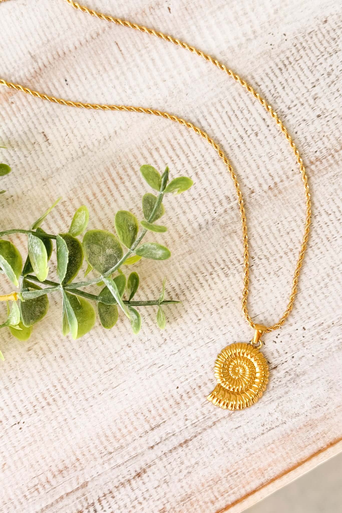 Coral Necklace - Image 2