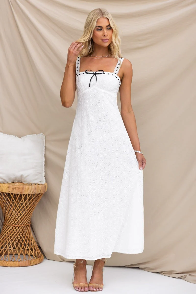 Cottage Dreams Maxi Dress - Image 4