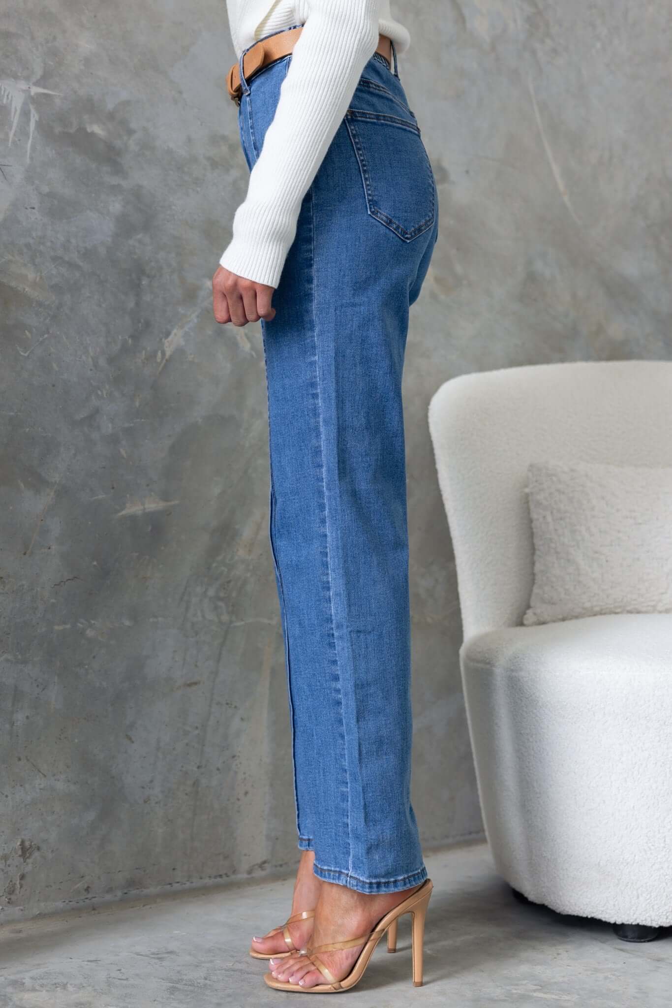 Daffy Jeans - Image 6