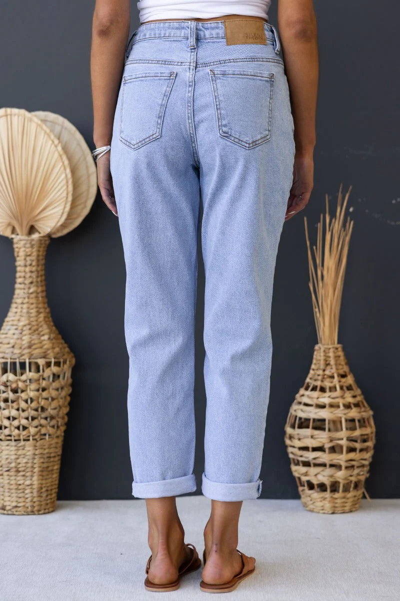 Dori Mom Jeans - Image 6