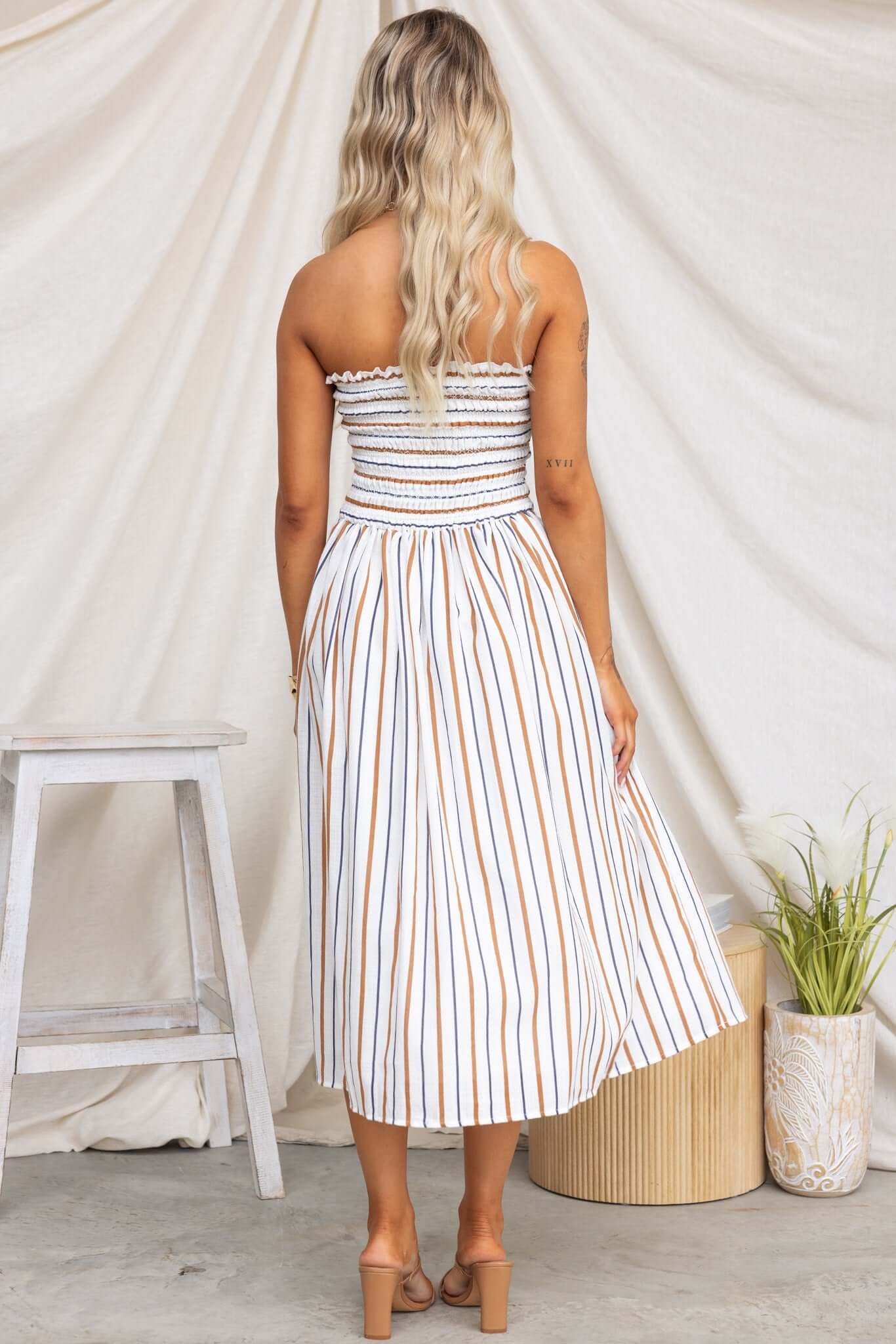 Elkie Midi Dress - Image 5