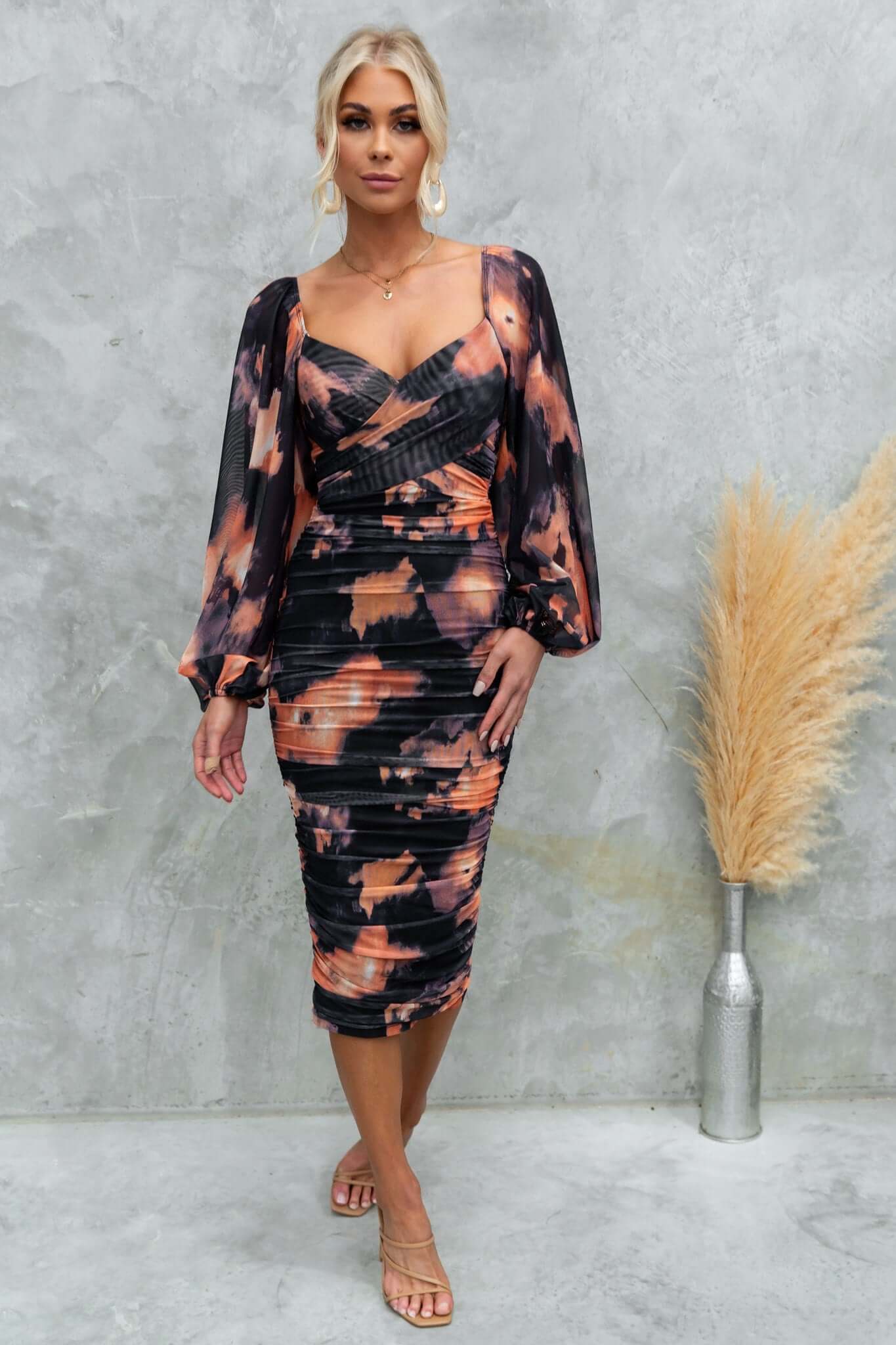 Evienne Midi Dress - Image 3