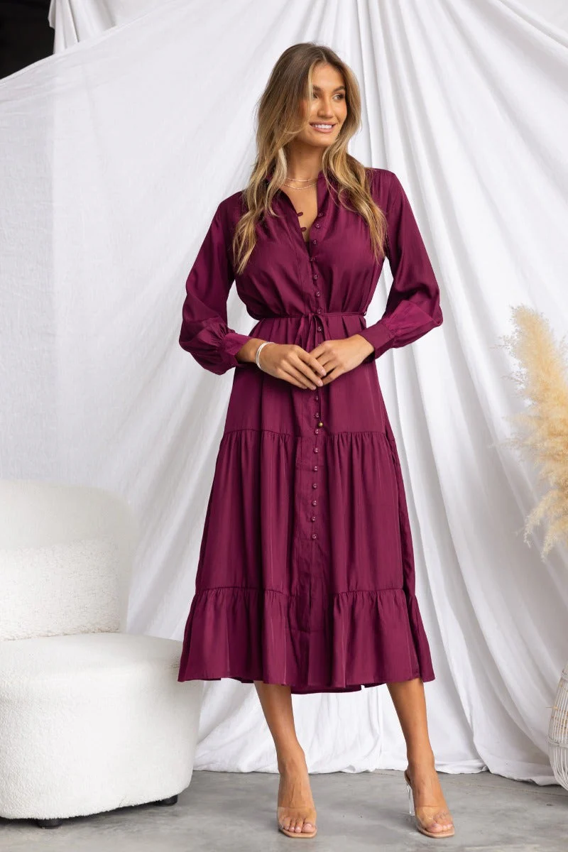 Exquisite Midi Dress - Image 3