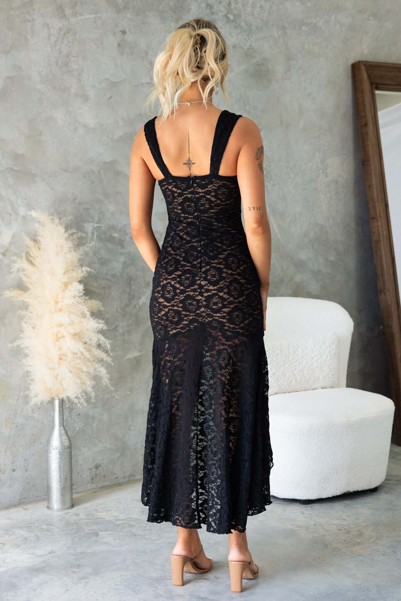 Felucca Maxi Dress - Image 7