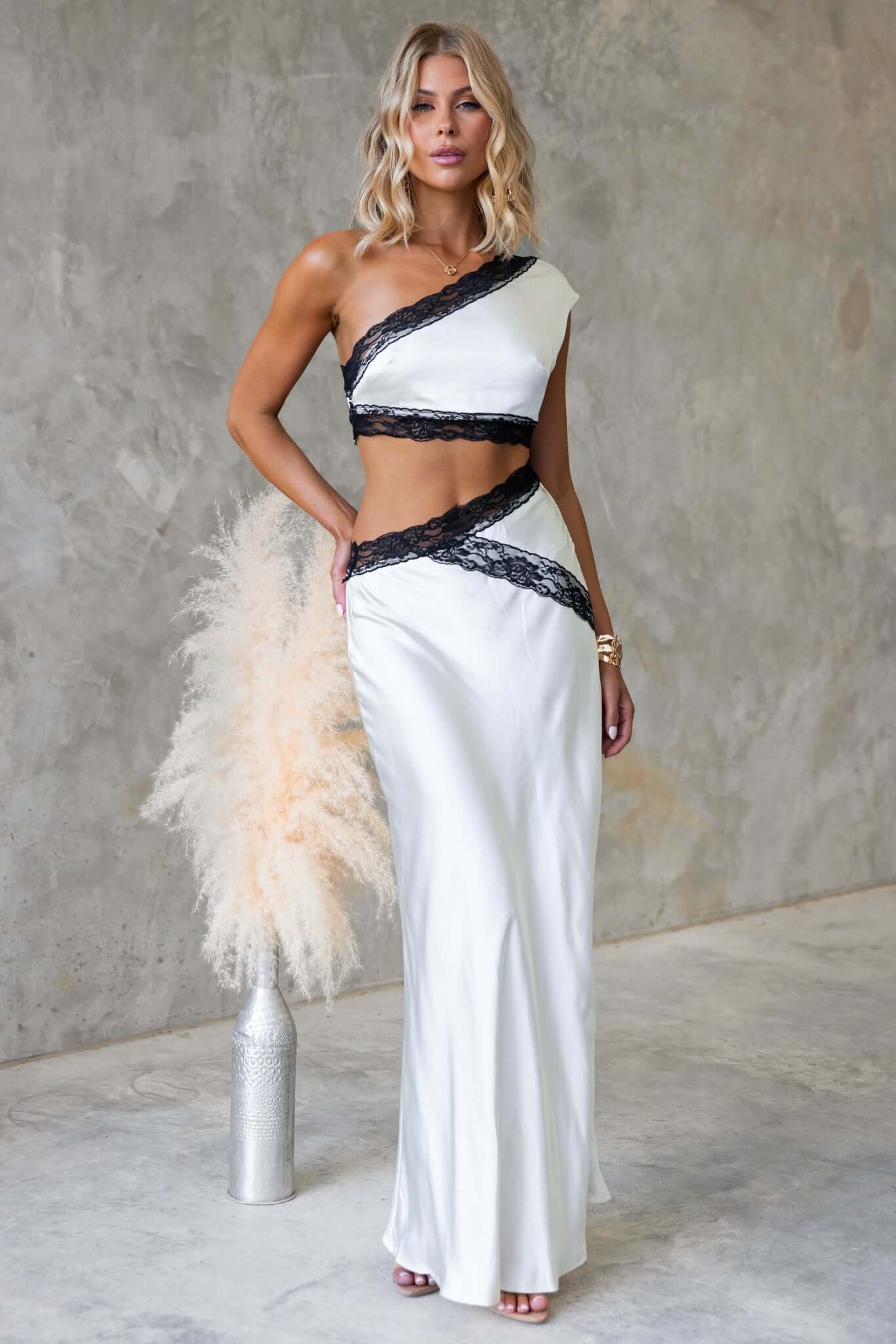 Fiora Maxi Dress