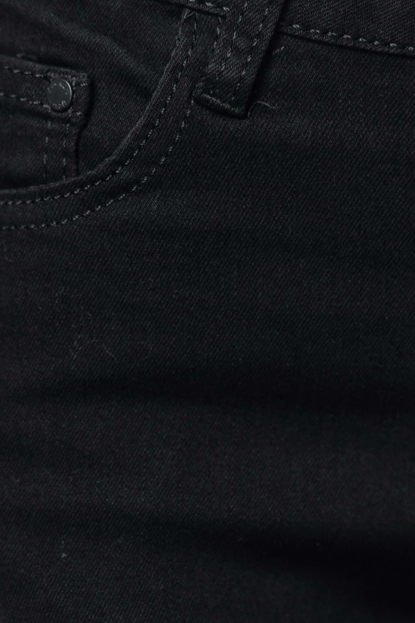 Grace Jeans - Image 10
