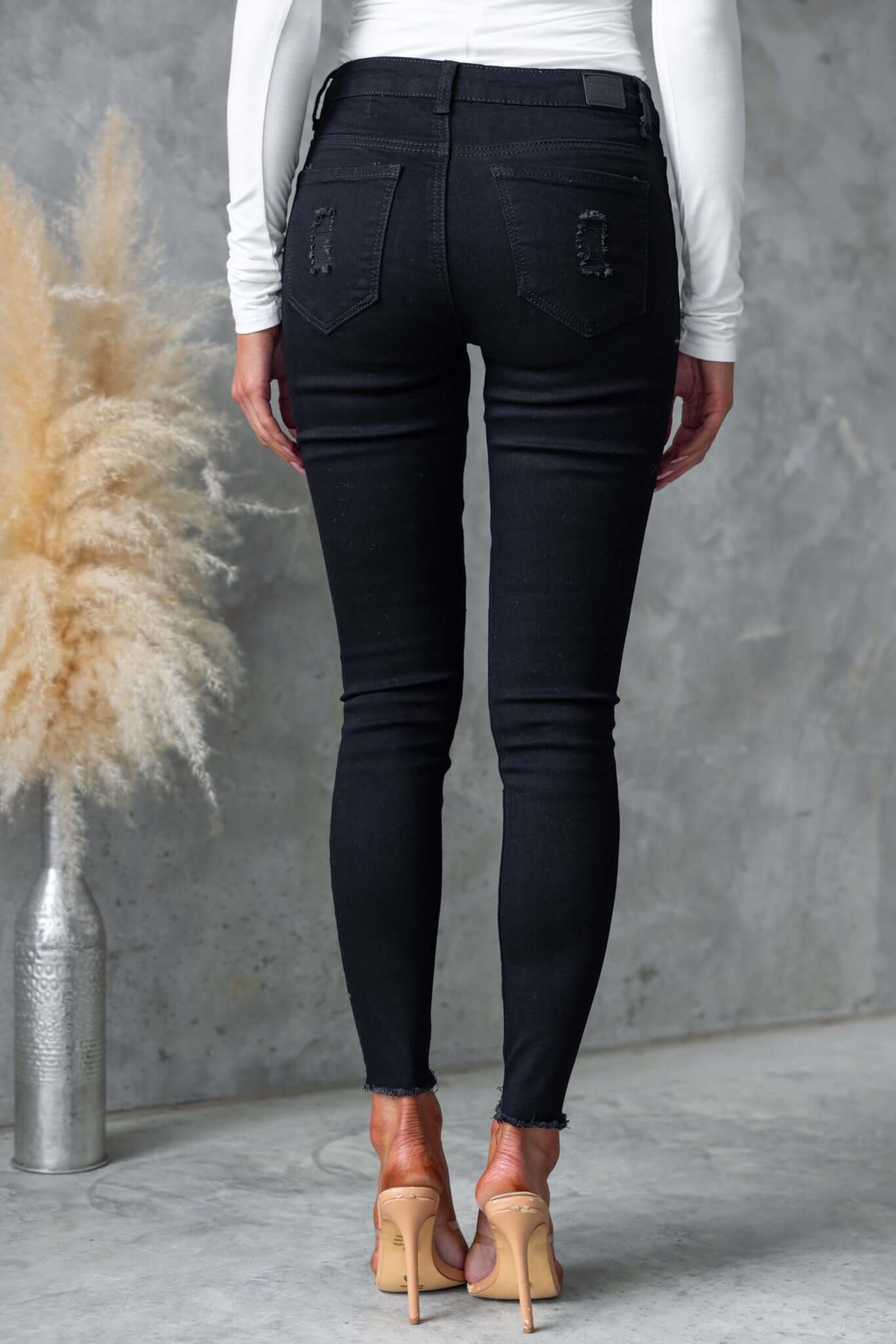 Grace Jeans - Image 9