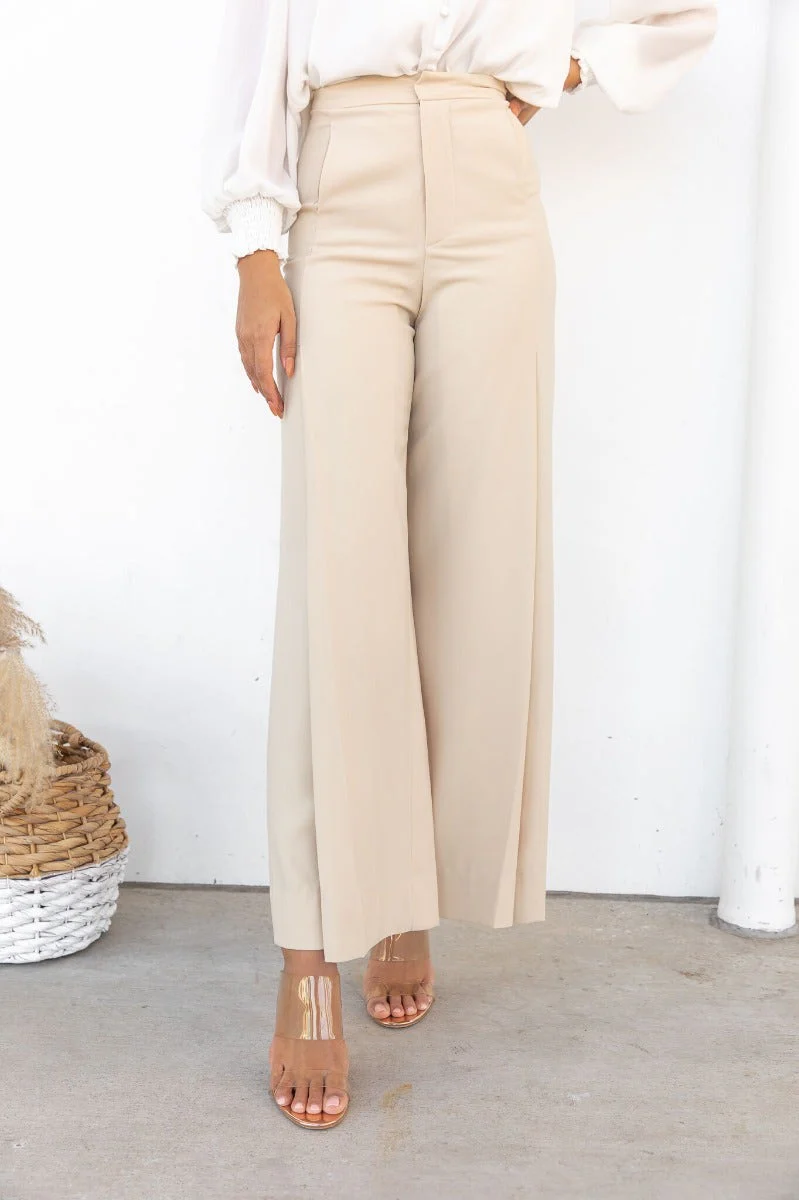 Hampton Style Pants - Image 10
