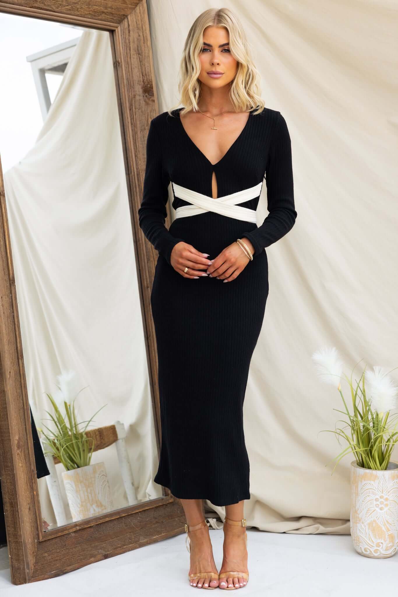 Imrie Midi Dress - Image 3