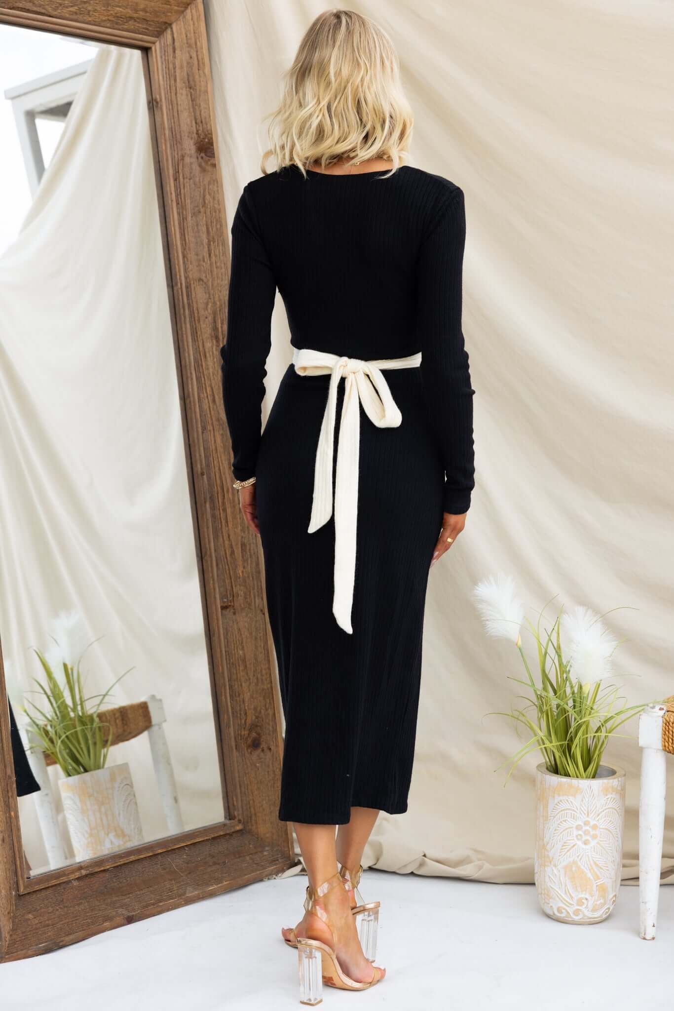 Imrie Midi Dress - Image 5