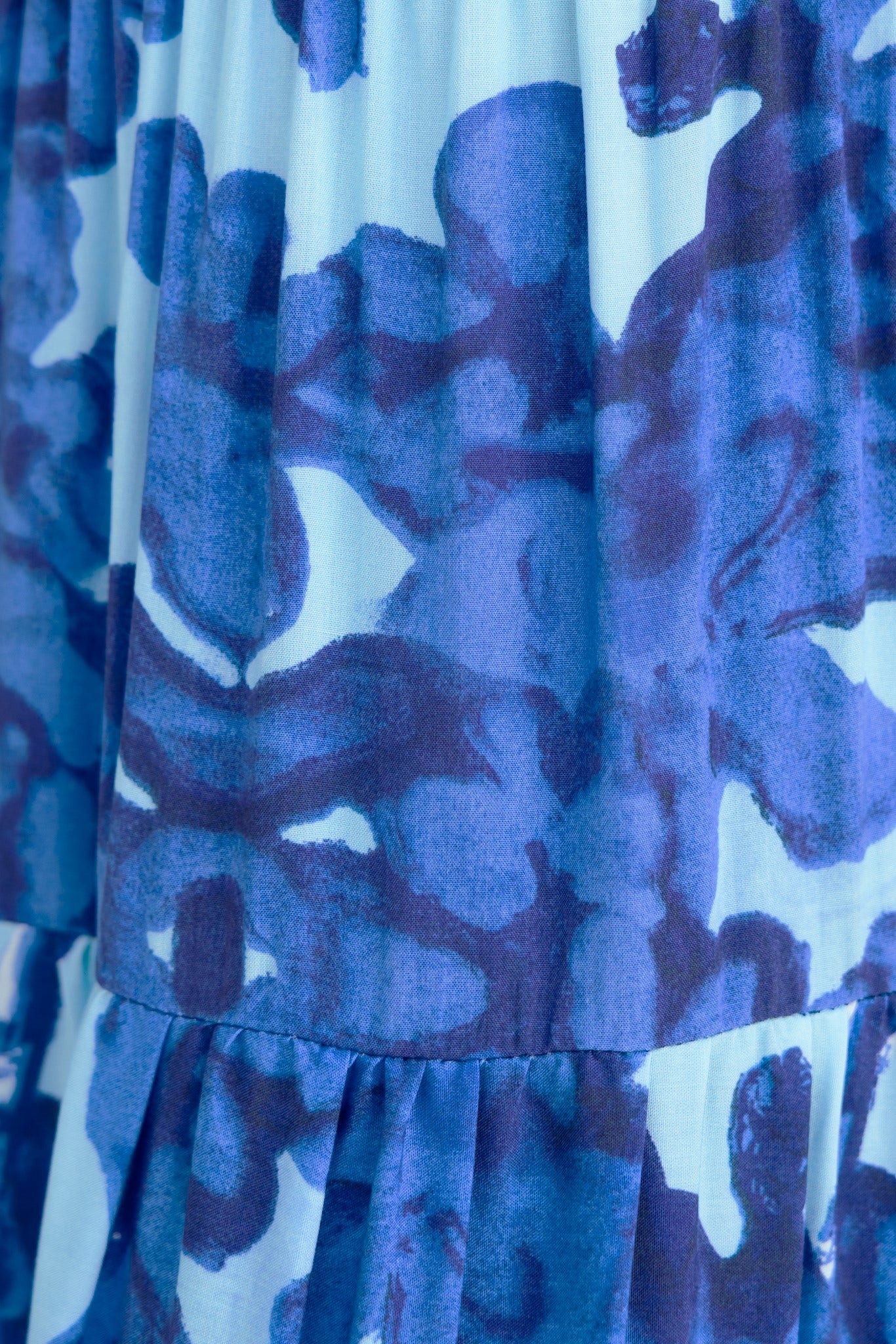 Inessa Midi Dress - Image 6