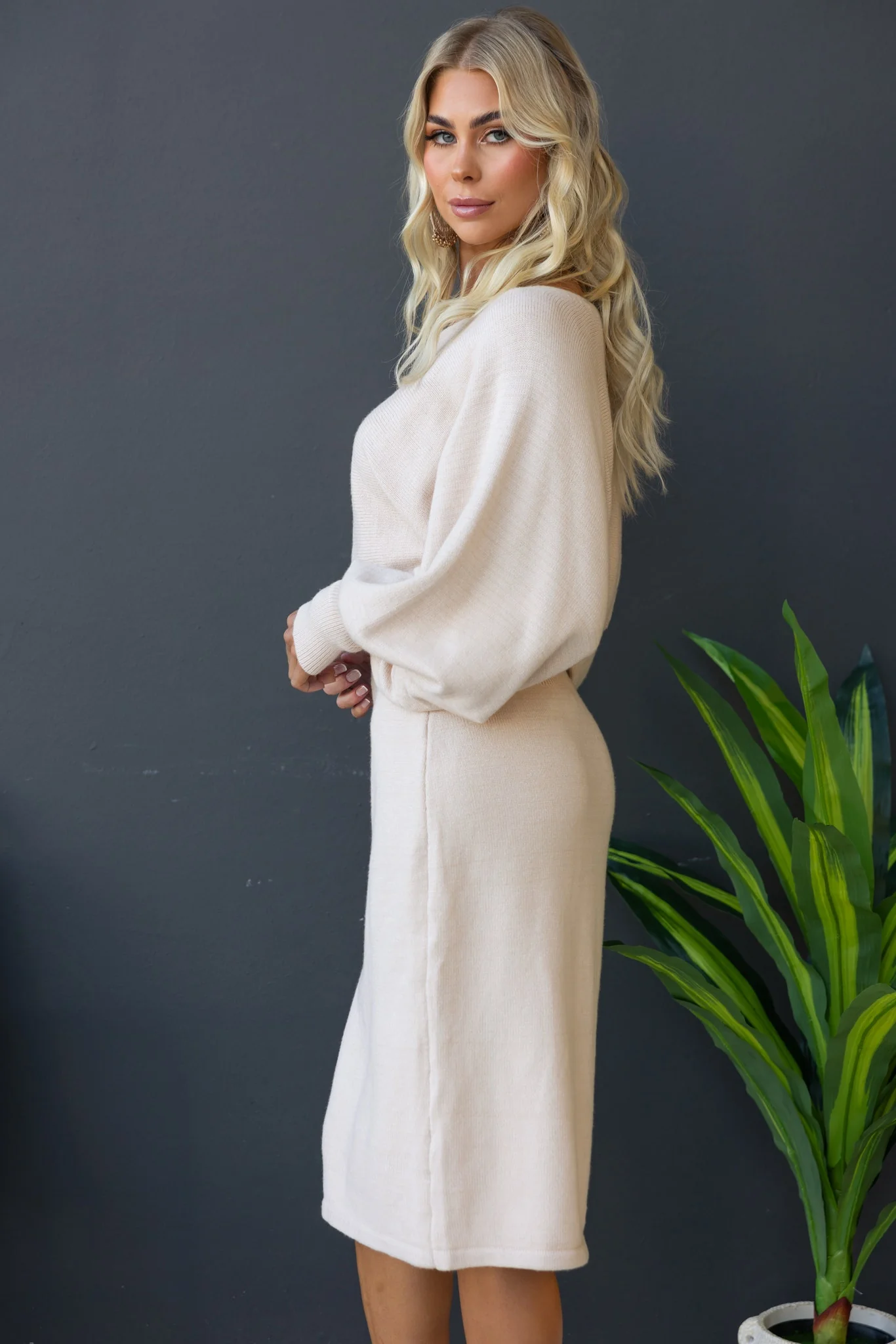 Jadala Midi Dress - Image 5