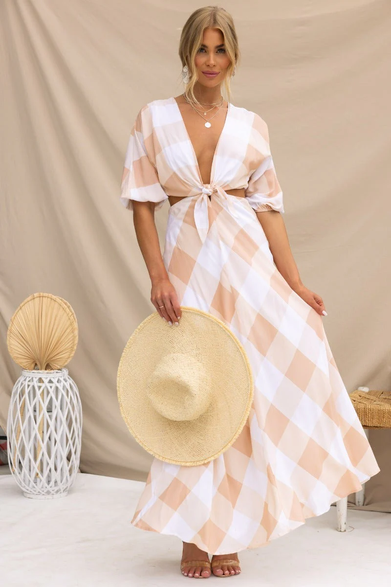Keeping Up Maxi Dress