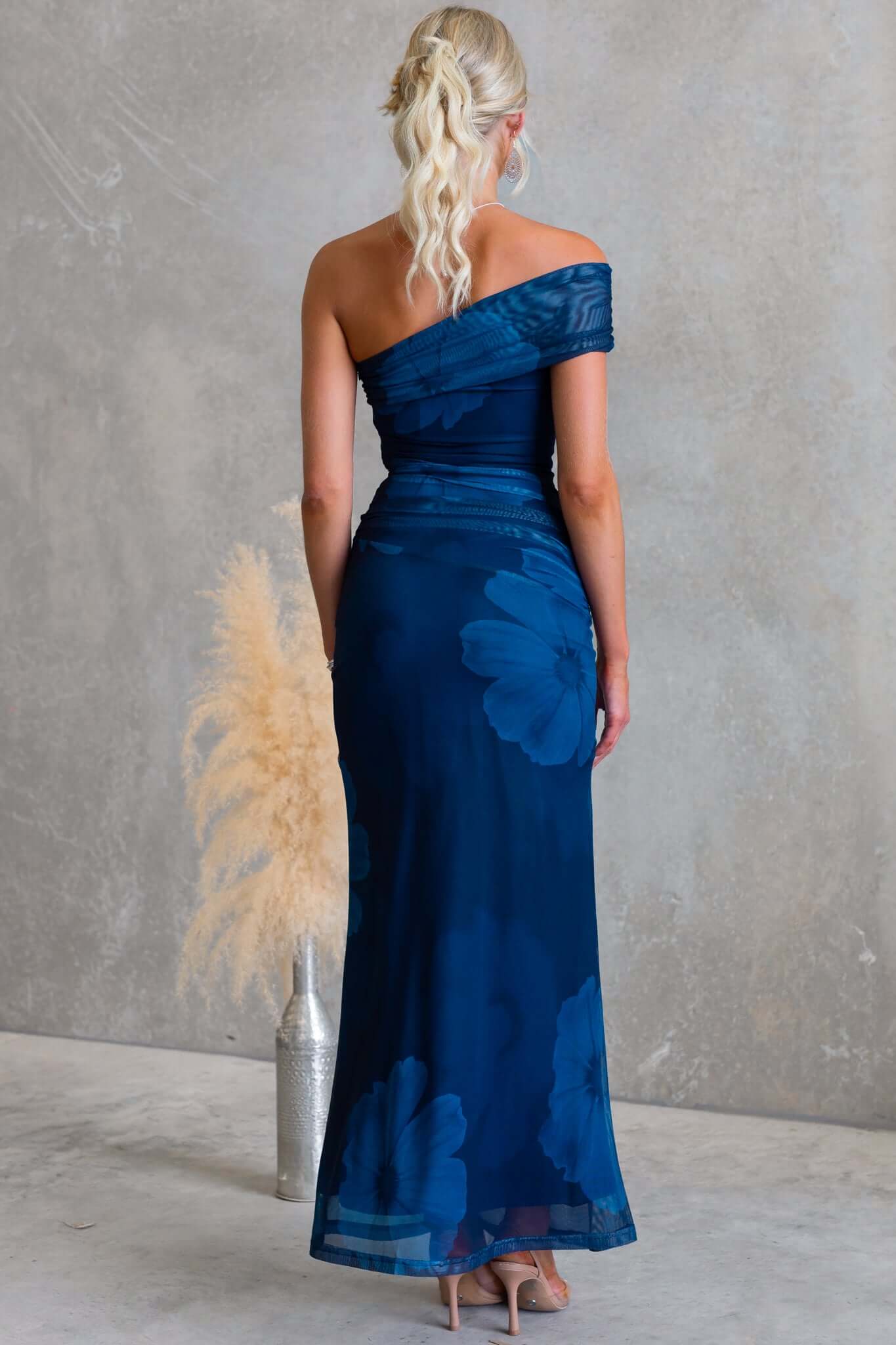 Korren Maxi Dress - Image 6