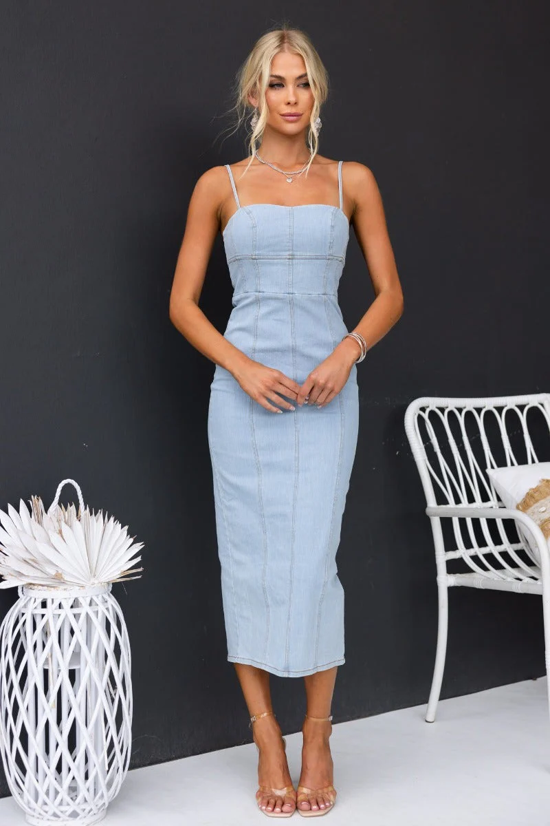 Lawsie Denim Midi Dress - Image 4