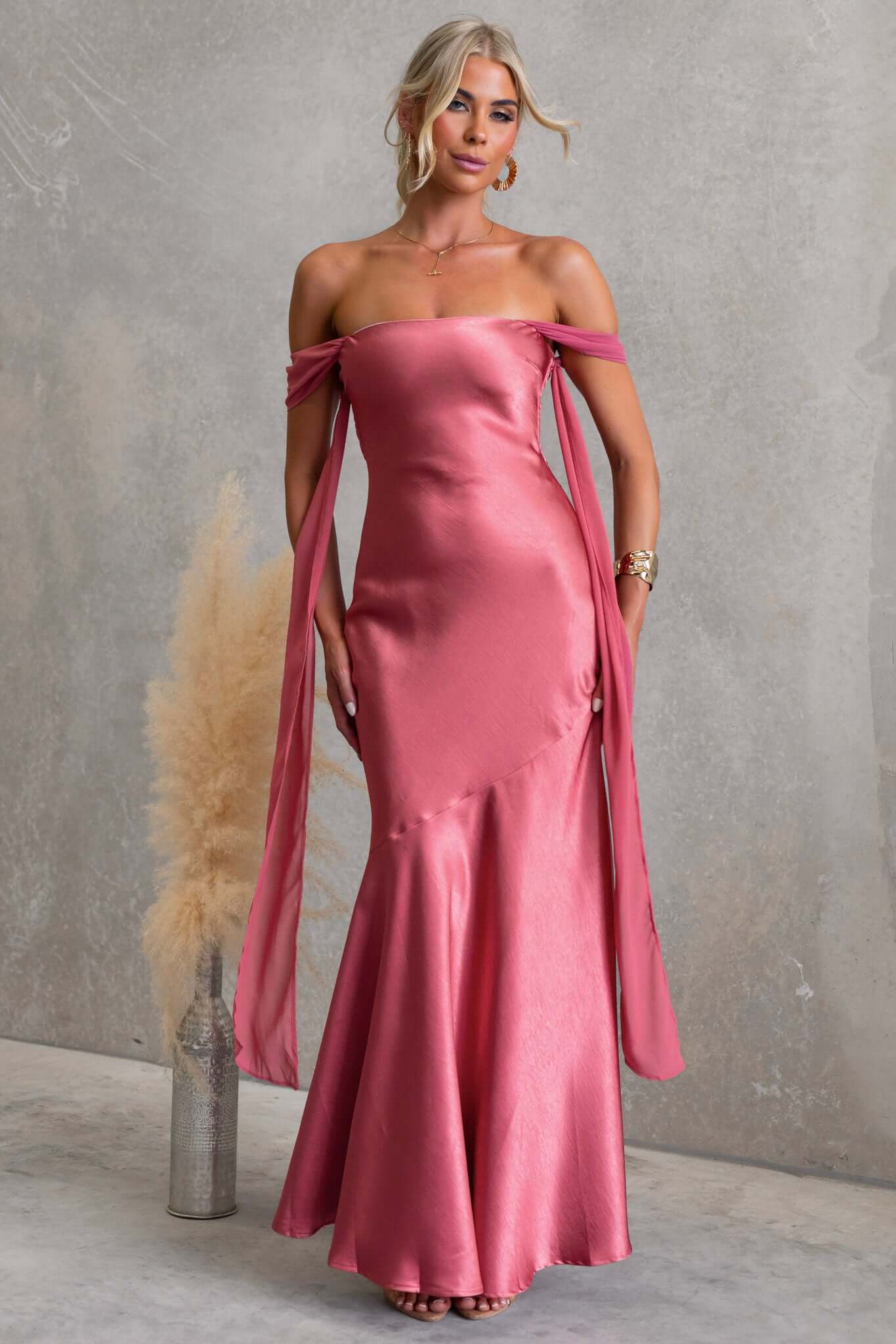 Lyselle Maxi Dress - Image 3