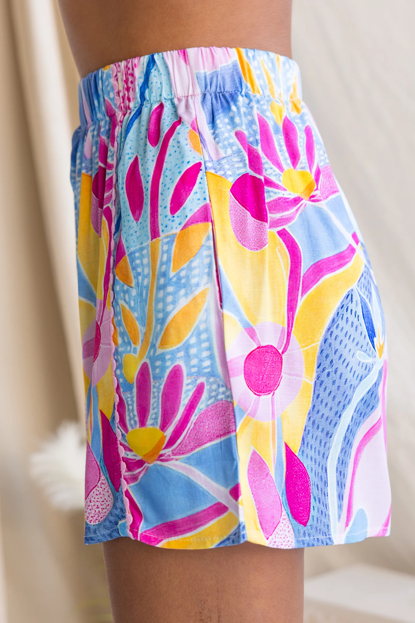 Marble Garden Shorts - Image 6