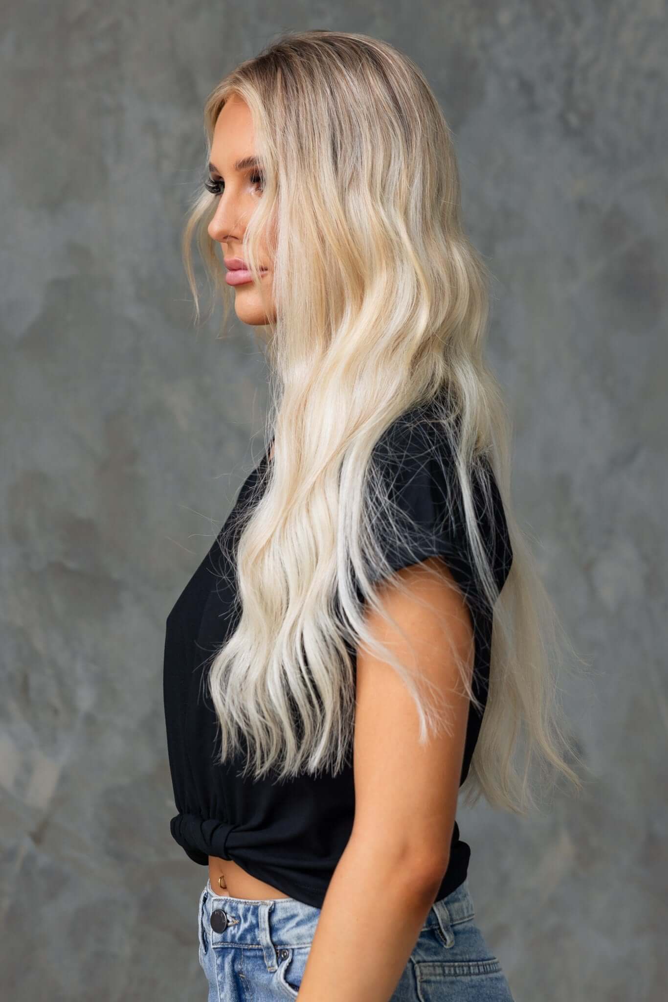 Mell Tee - Image 5