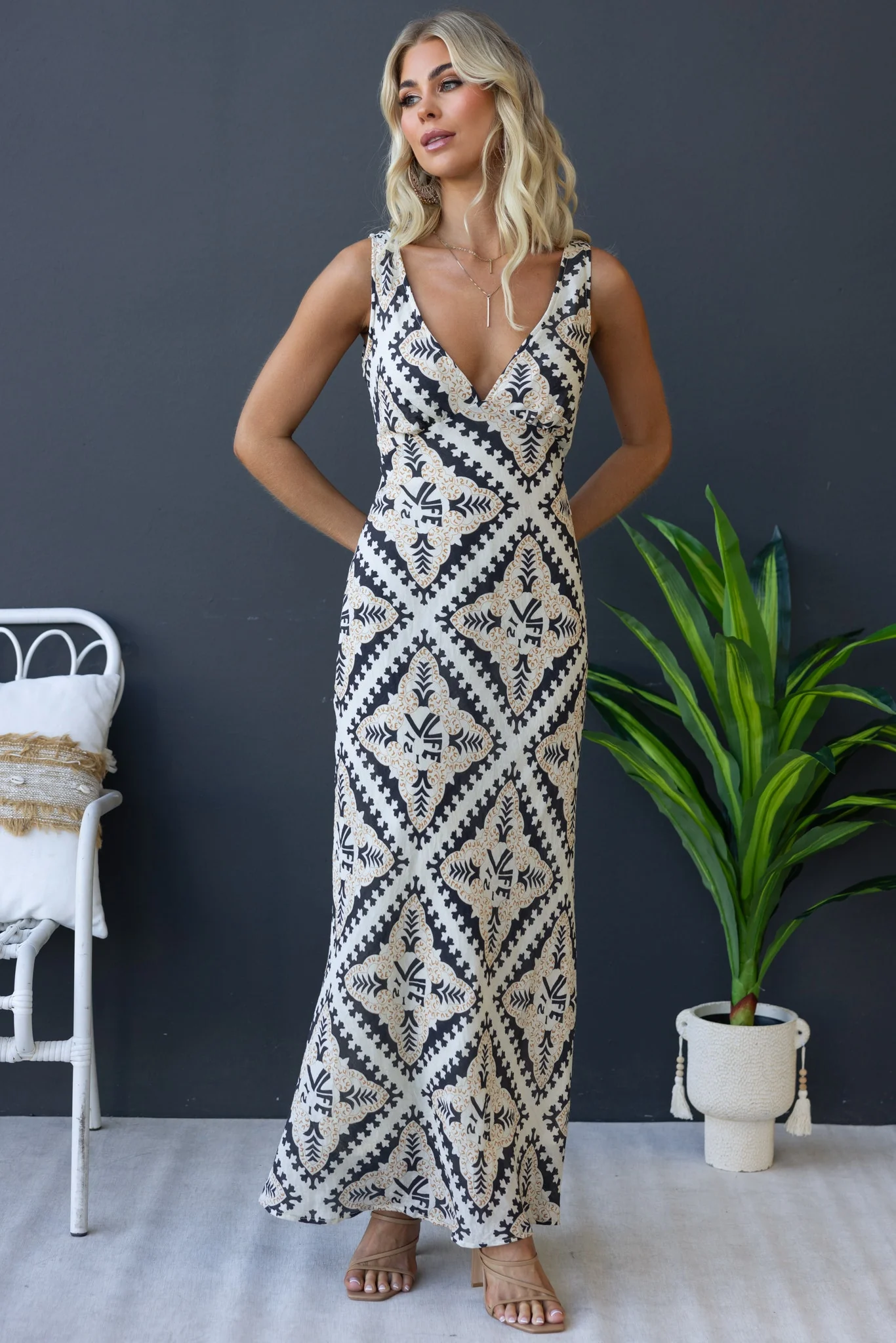 Mirabella Maxi Dress - Image 3