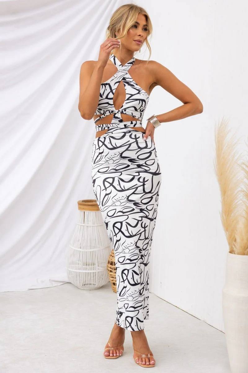 Noah Maxi Dress - Image 4