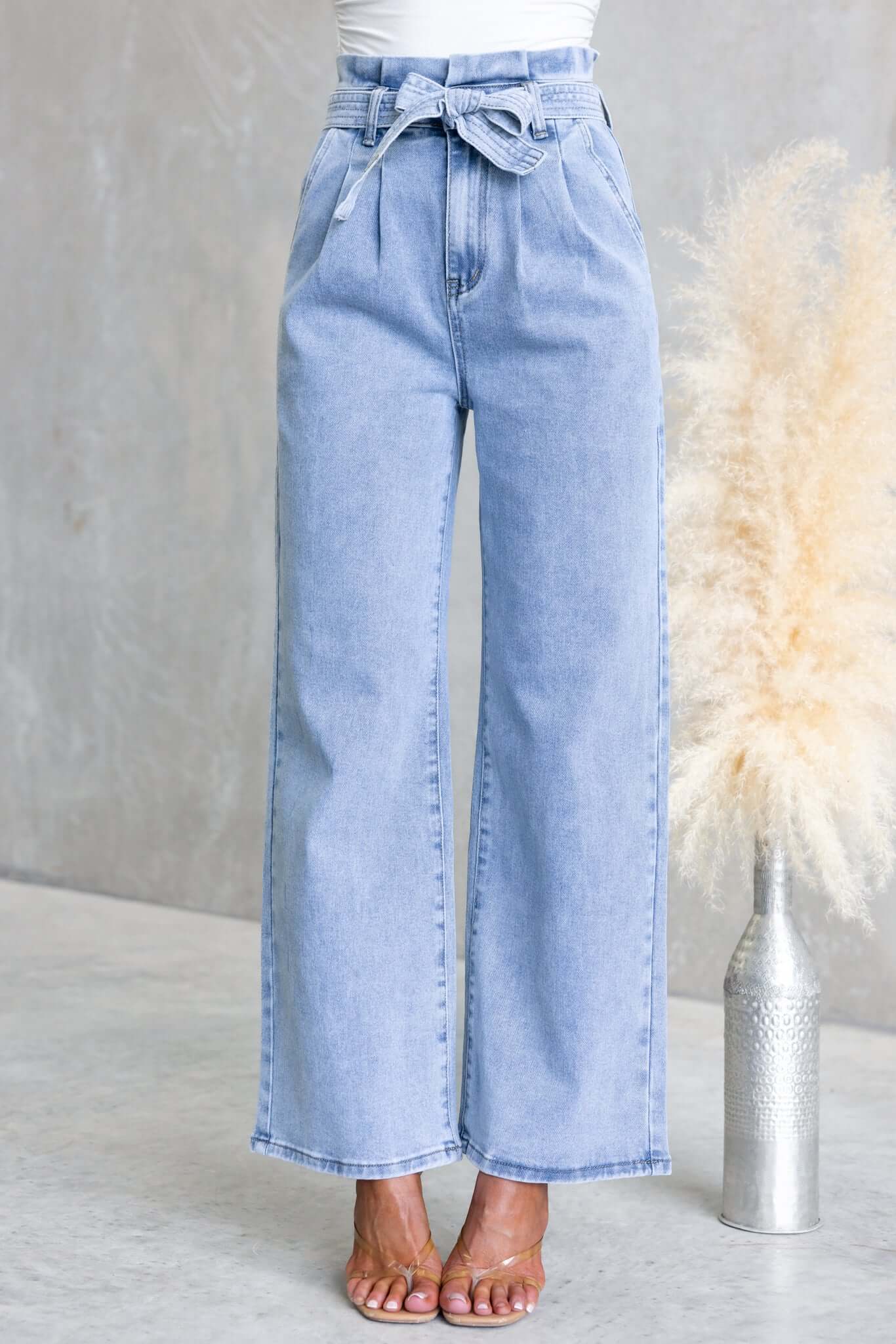 Noeline Paper Bag Jeans - Image 5