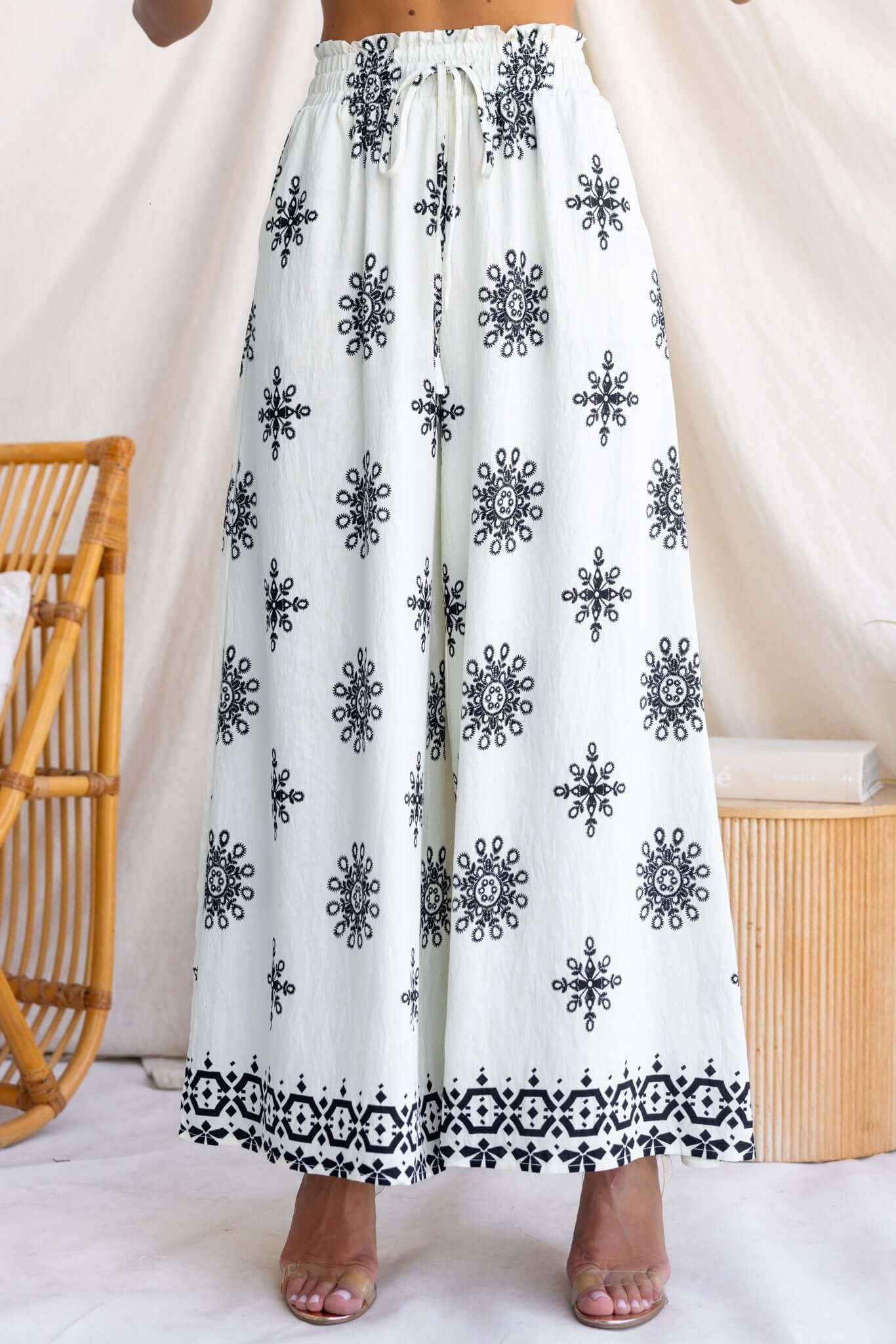 Noir Arcadia Pants - Image 4