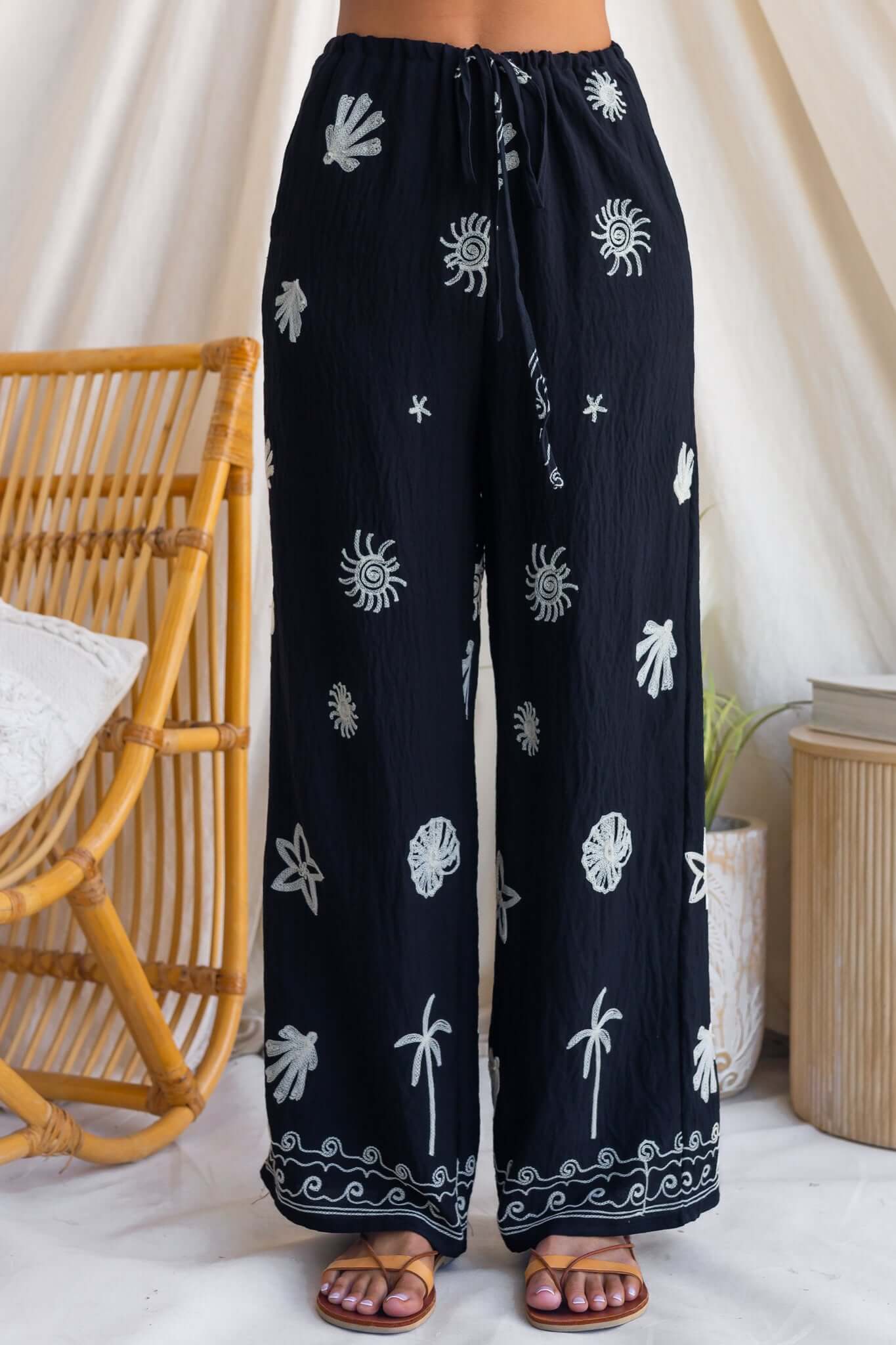 Noir Arcadia Pants - Image 3