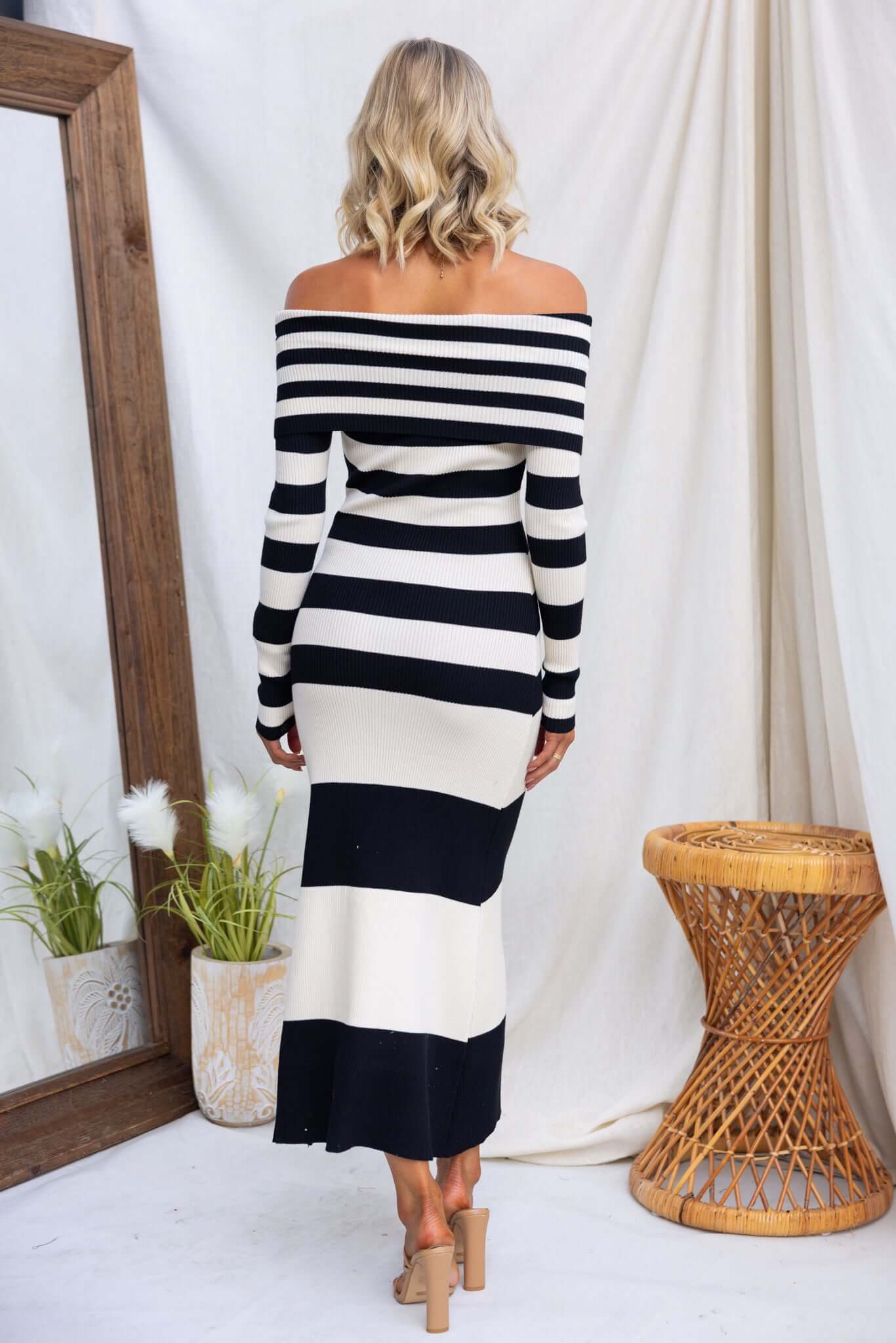 Norton Maxi Dress - Image 7