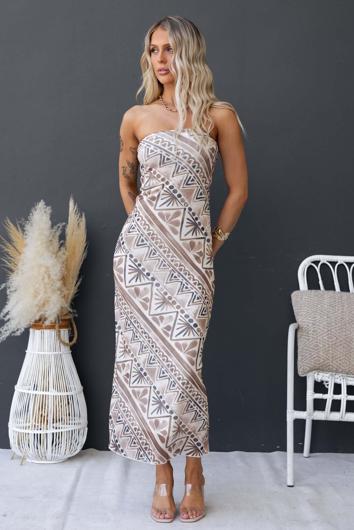 Orinzo Maxi Dress - Image 3