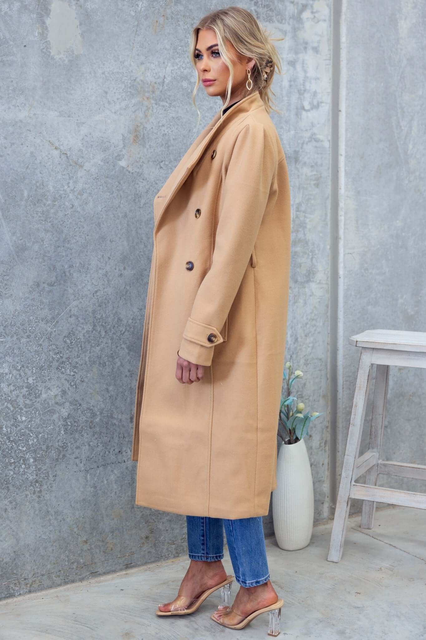 Ortona Coat - Image 5
