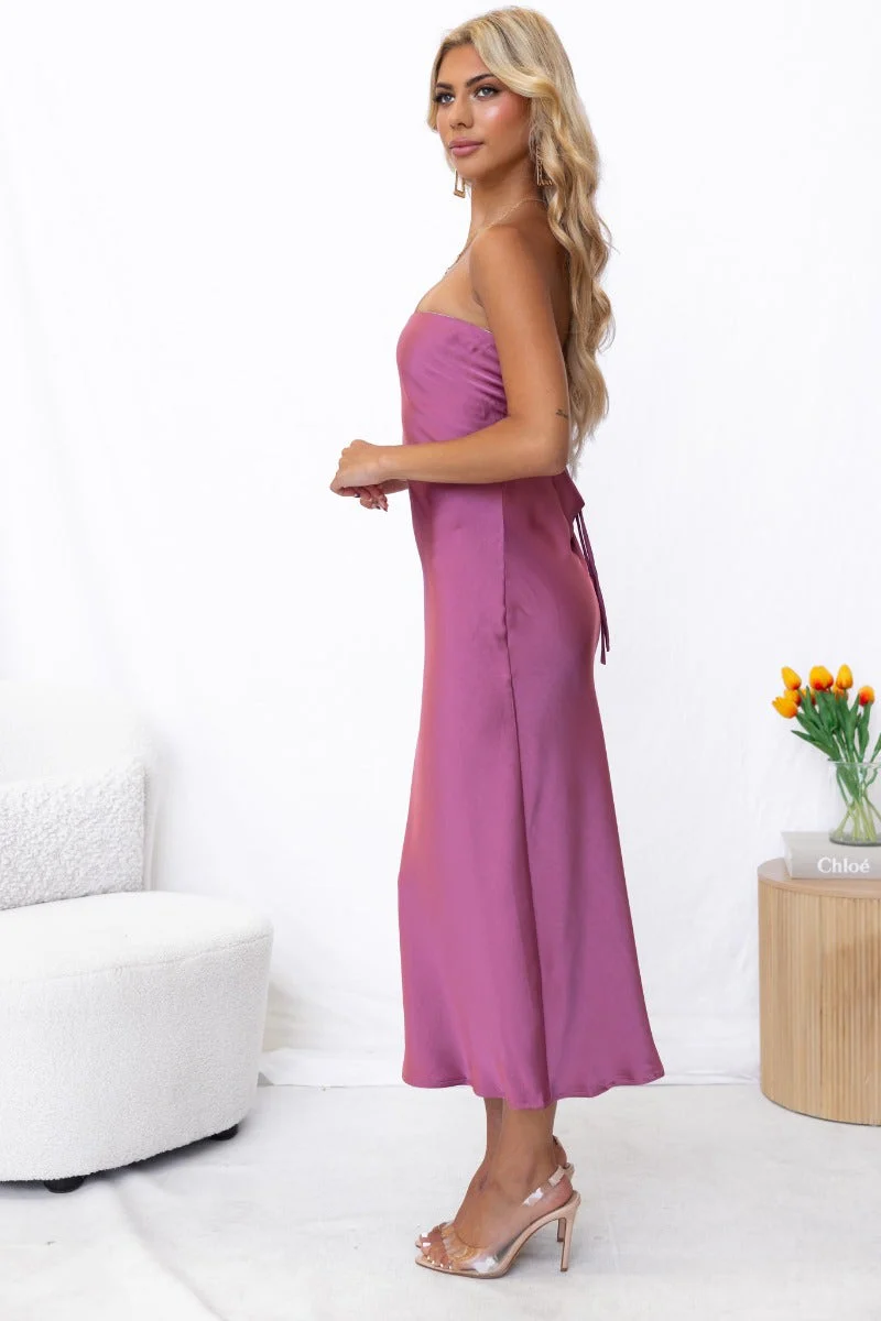 Picture Perfect Midi Dress - Image 4