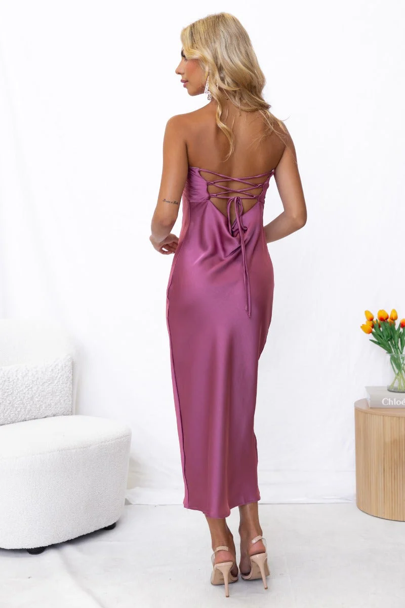 Picture Perfect Midi Dress - Image 5