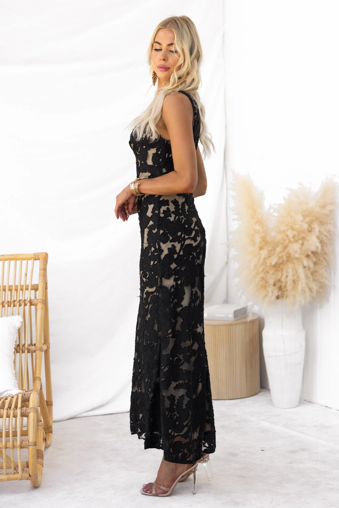 Qalix Maxi Dress - Image 4