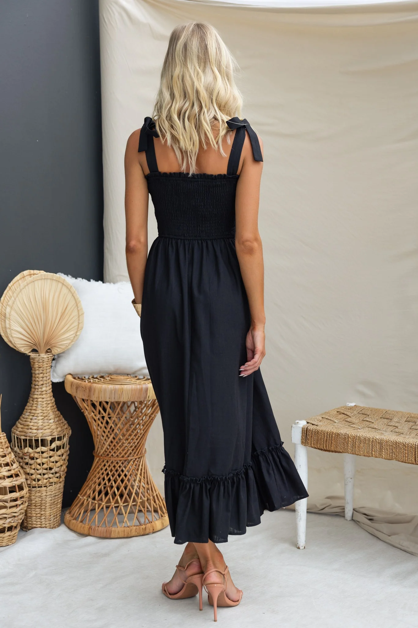 Qaniva Midi Dress - Image 4