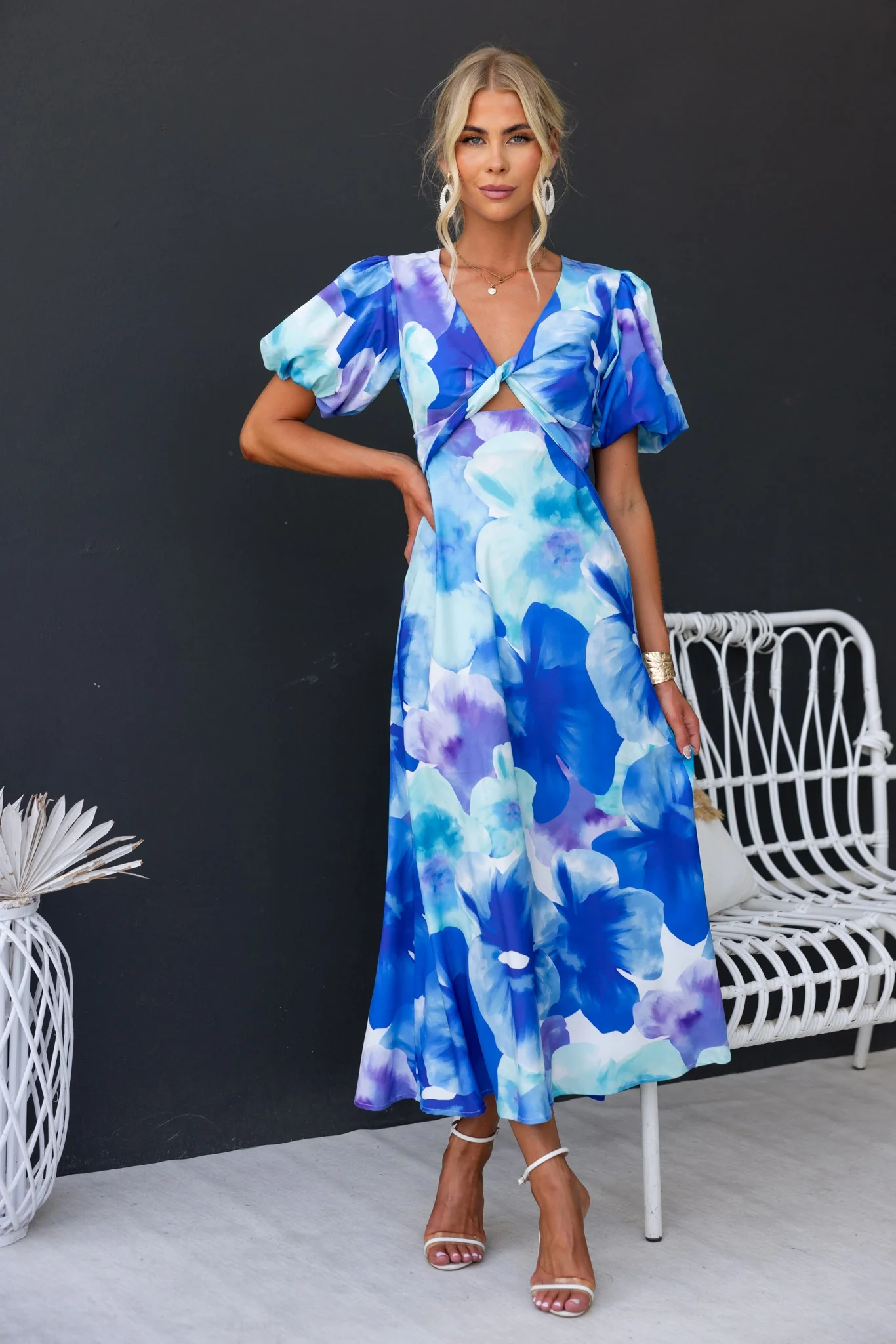 Qeilor Midi Dress - Image 2