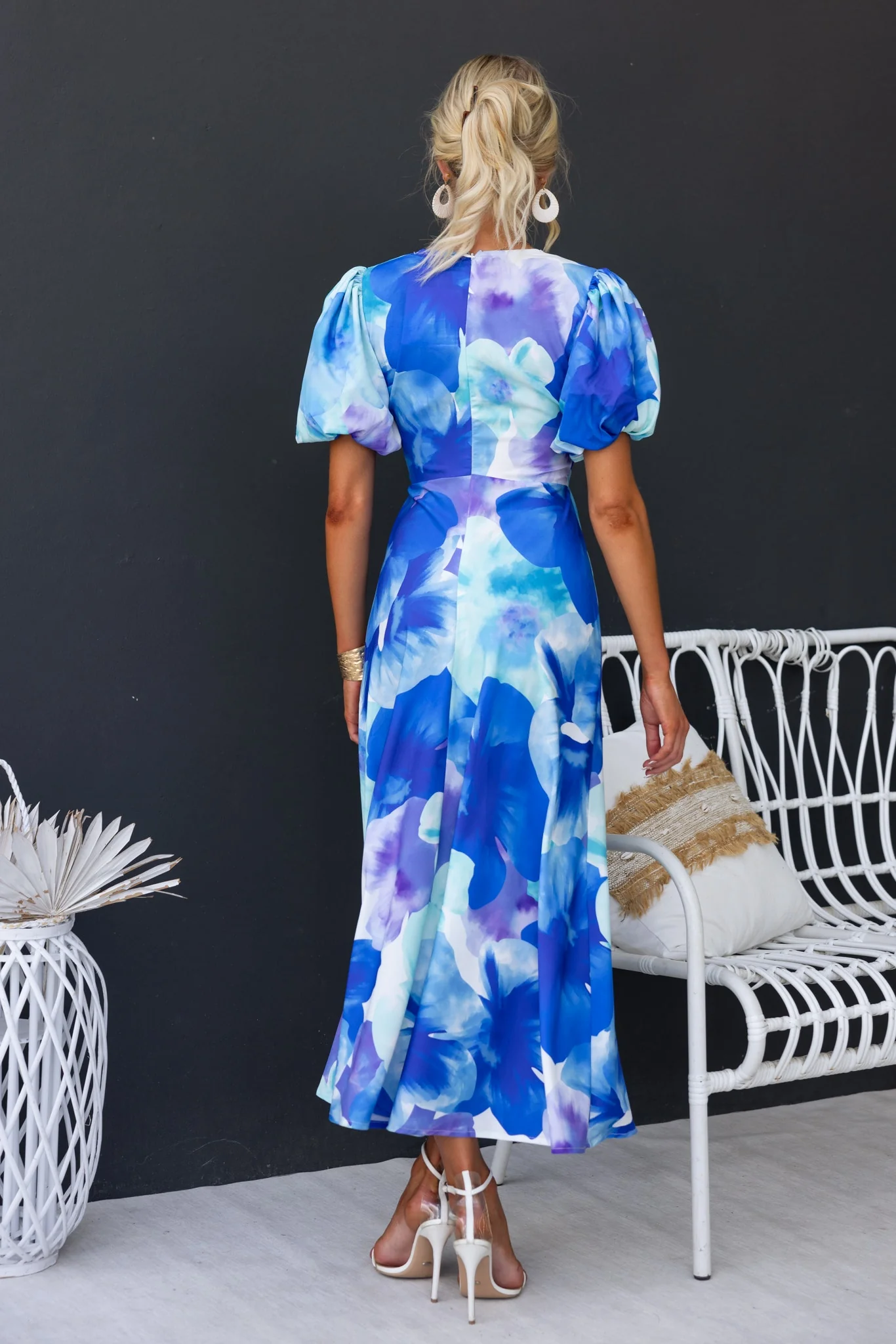 Qeilor Midi Dress - Image 5