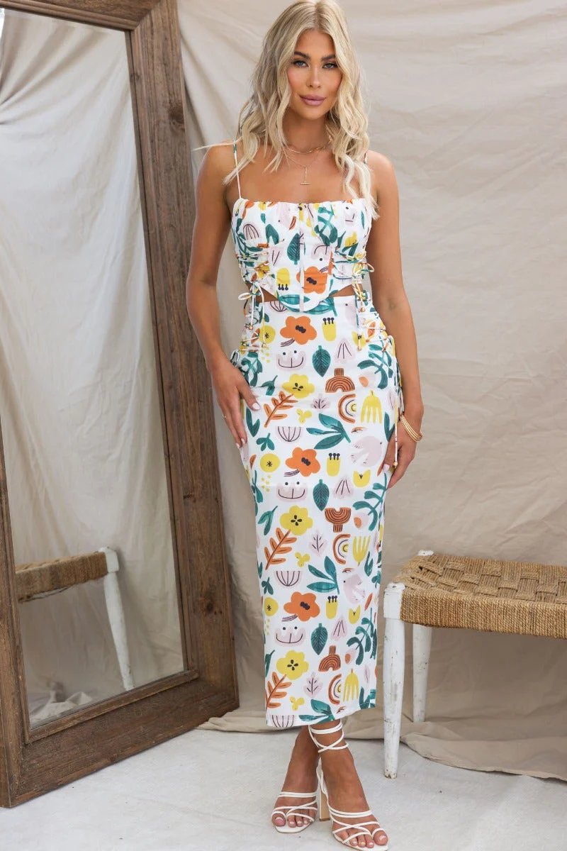 Qrissie Maxi Skirt - Image 5