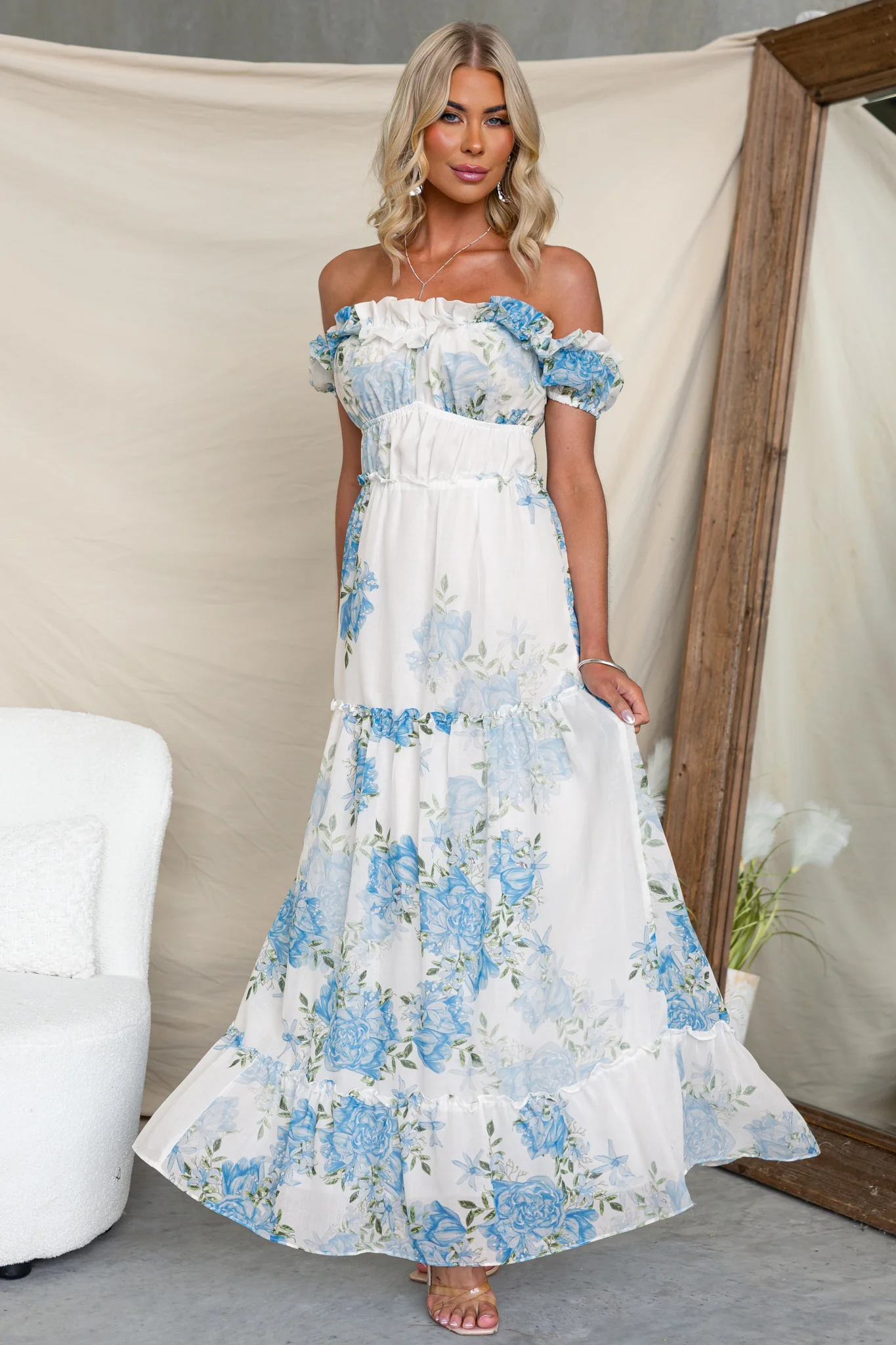 Quen Maxi Dress - Image 2