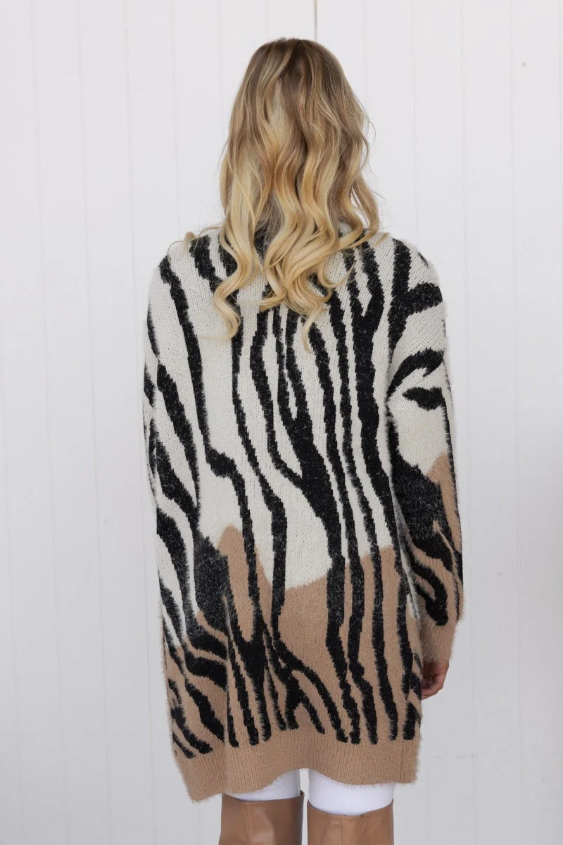 Running Free Cardigan - Image 9