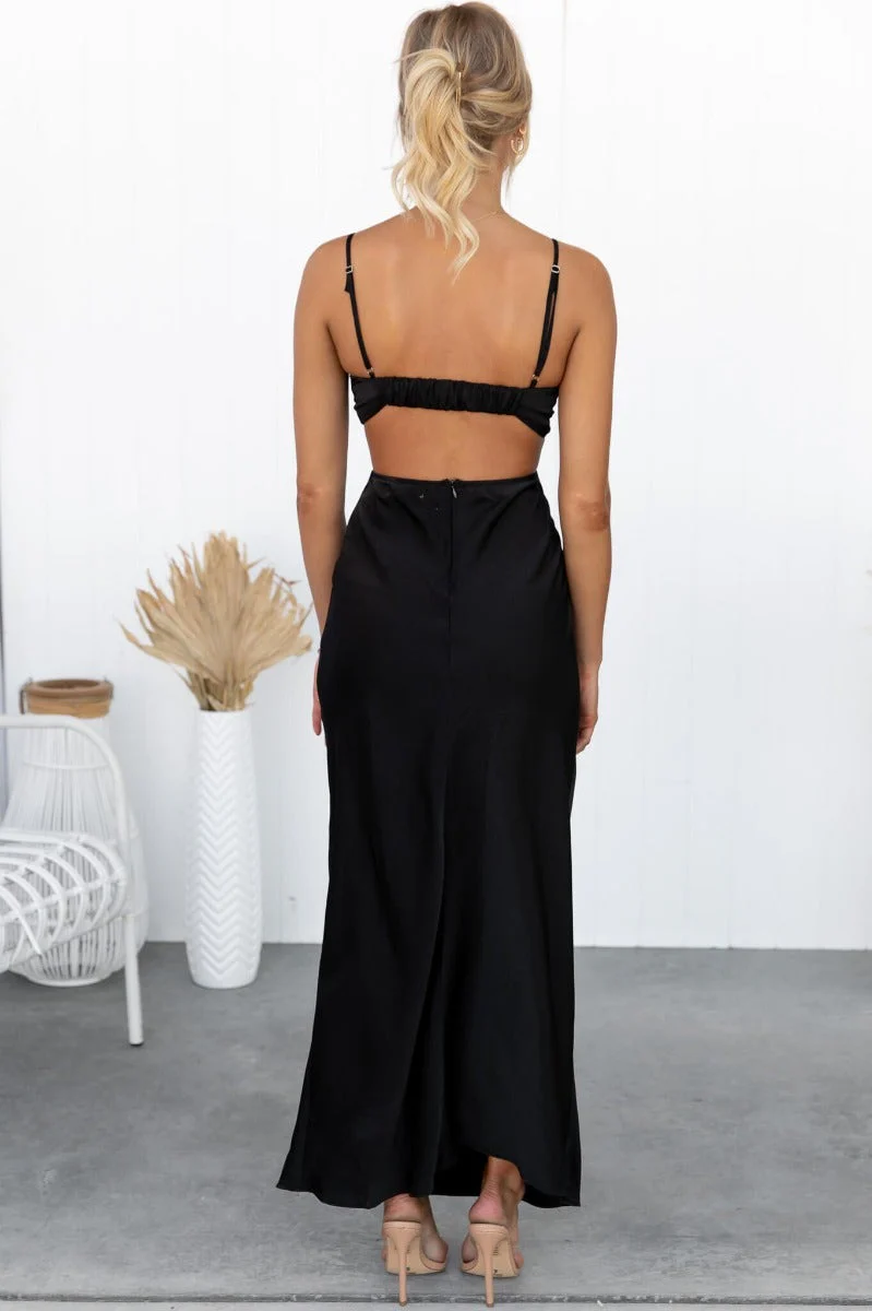 Runway Maxi Dress - Image 4
