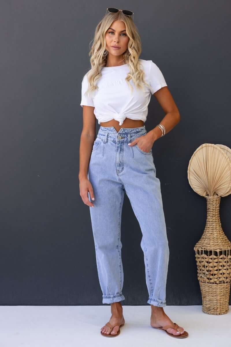 Shaylan Mom Jeans - Image 2